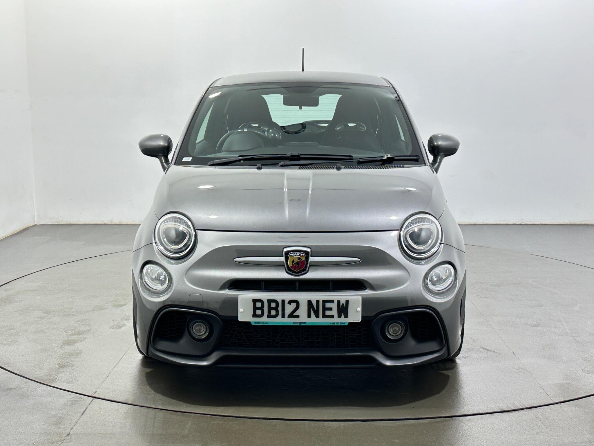 Abarth 595 view 3