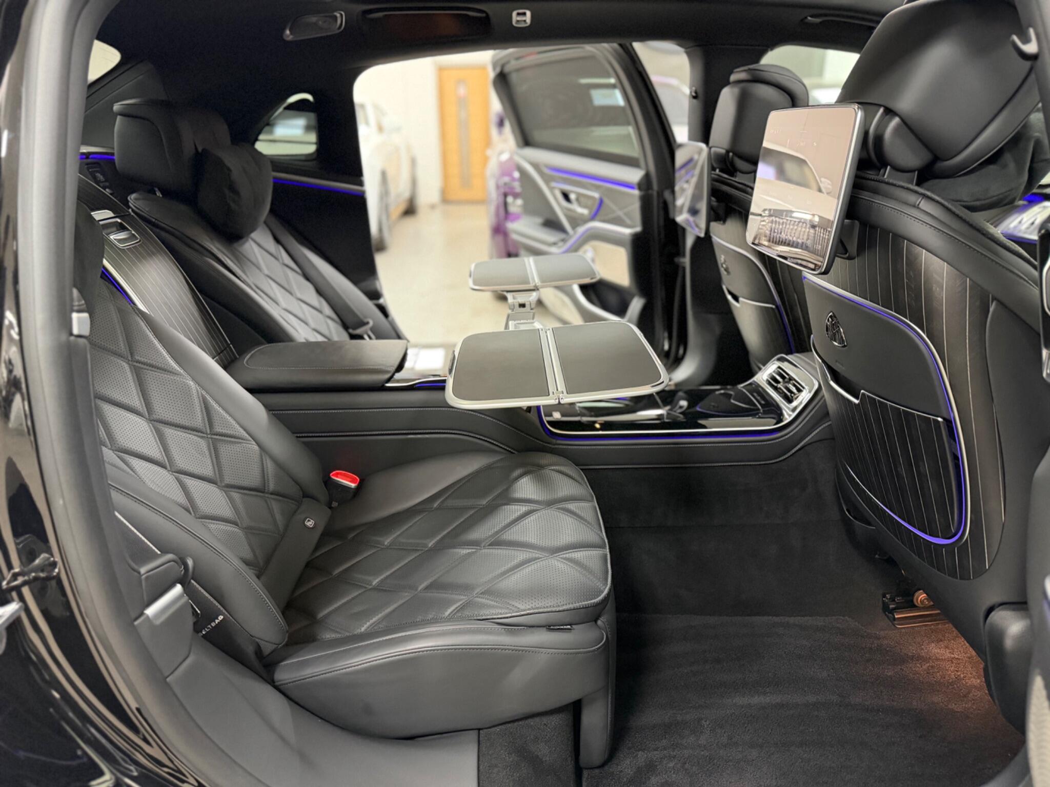Mercedes-Benz S-Class view 21