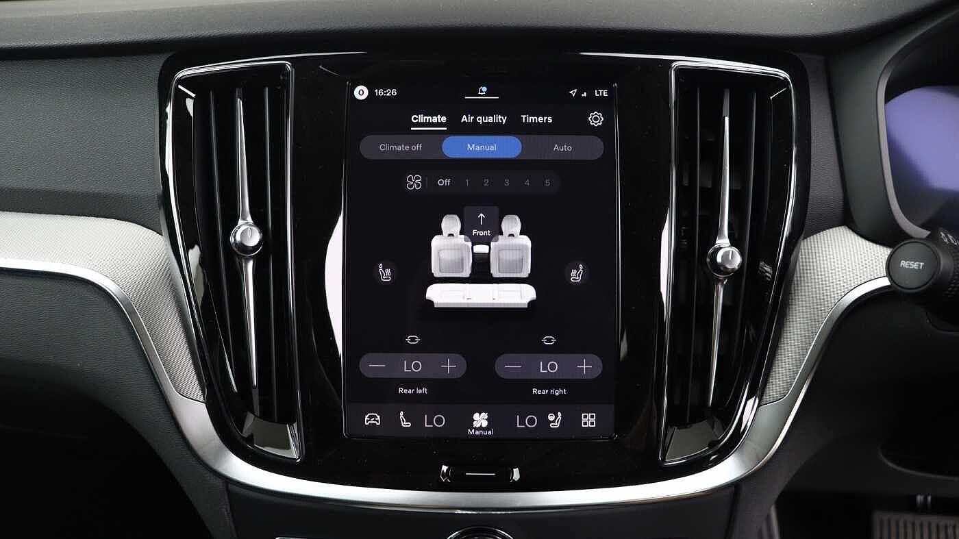 Volvo V60 view 39
