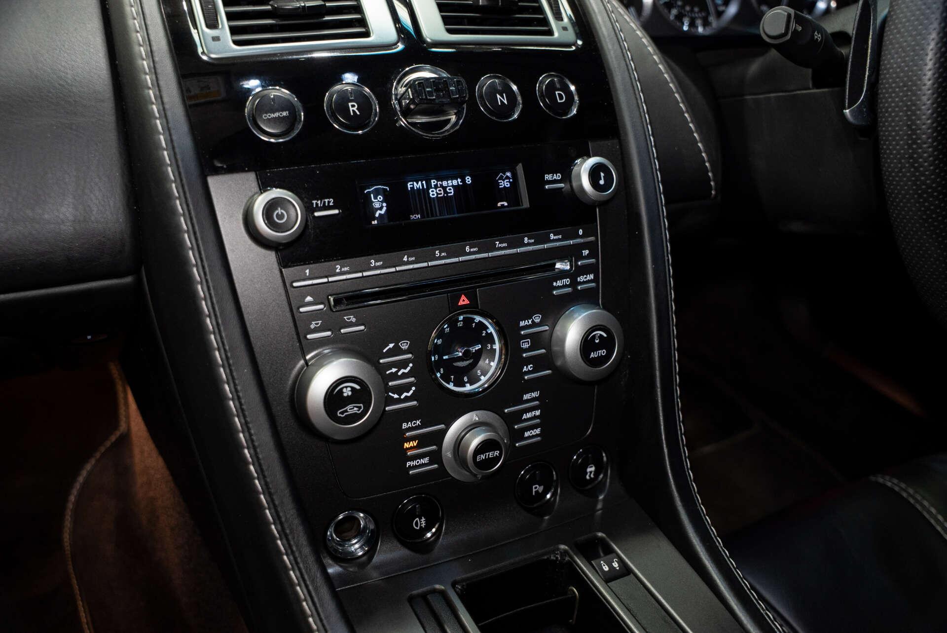 Aston Martin Vantage view 16
