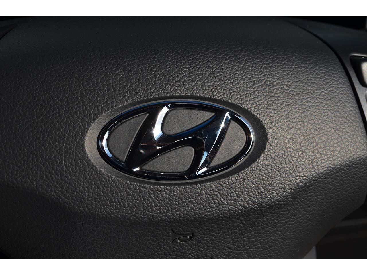 Hyundai Kona view 27