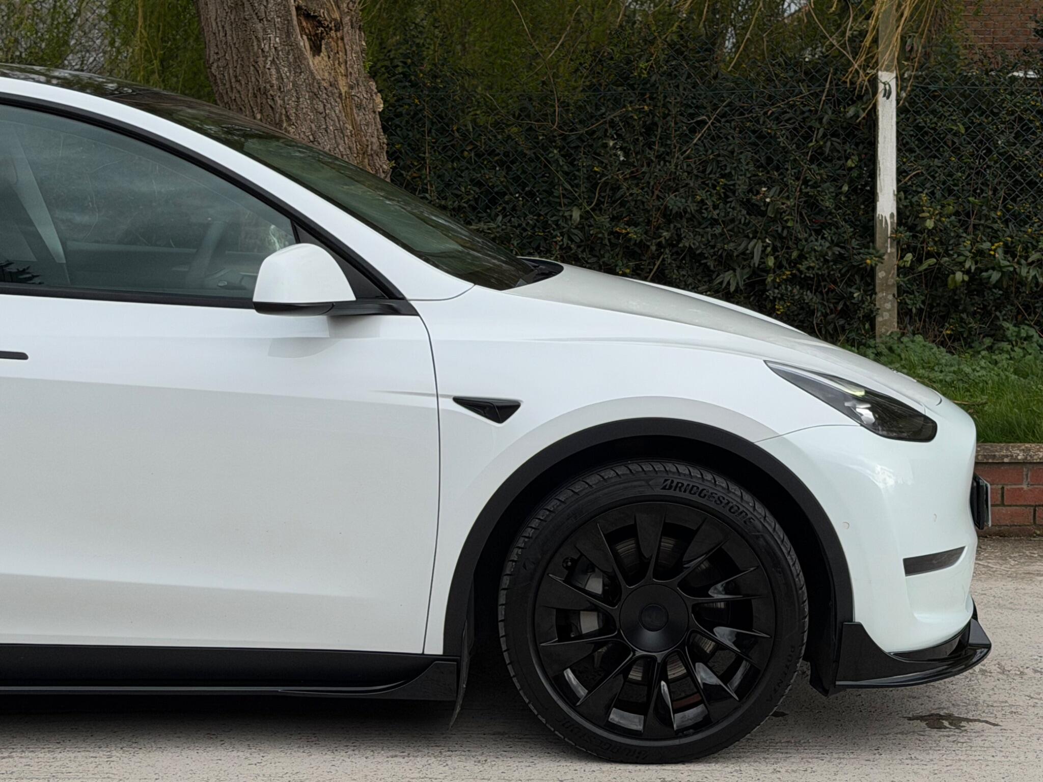 Tesla Model Y view 7