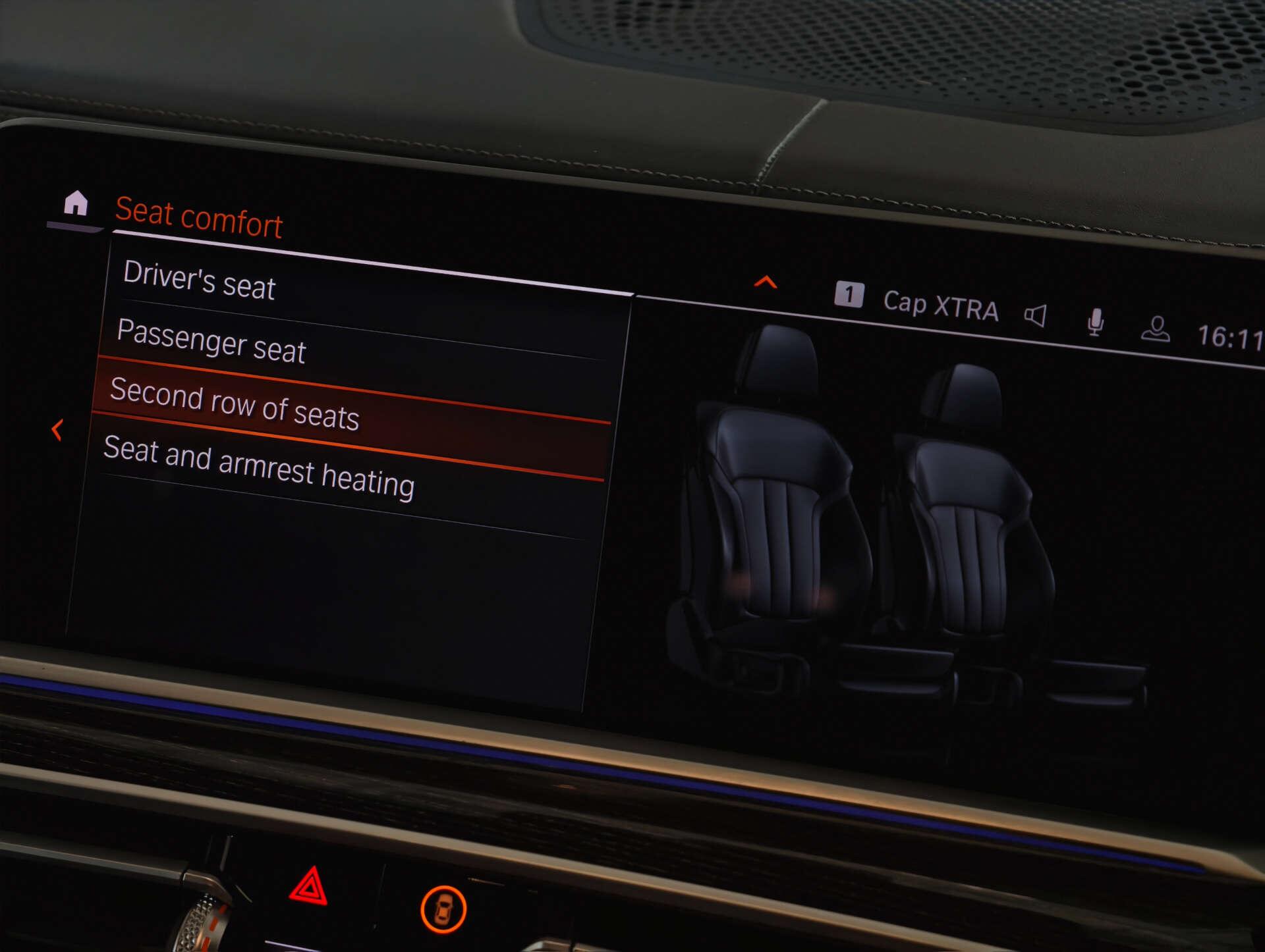 BMW X7 view 74