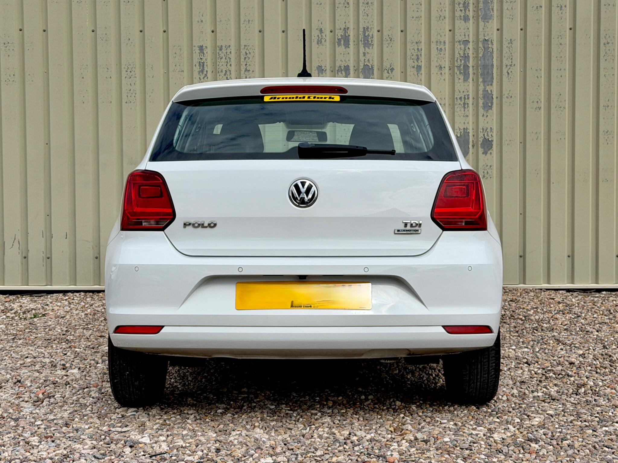 Volkswagen Polo view 7