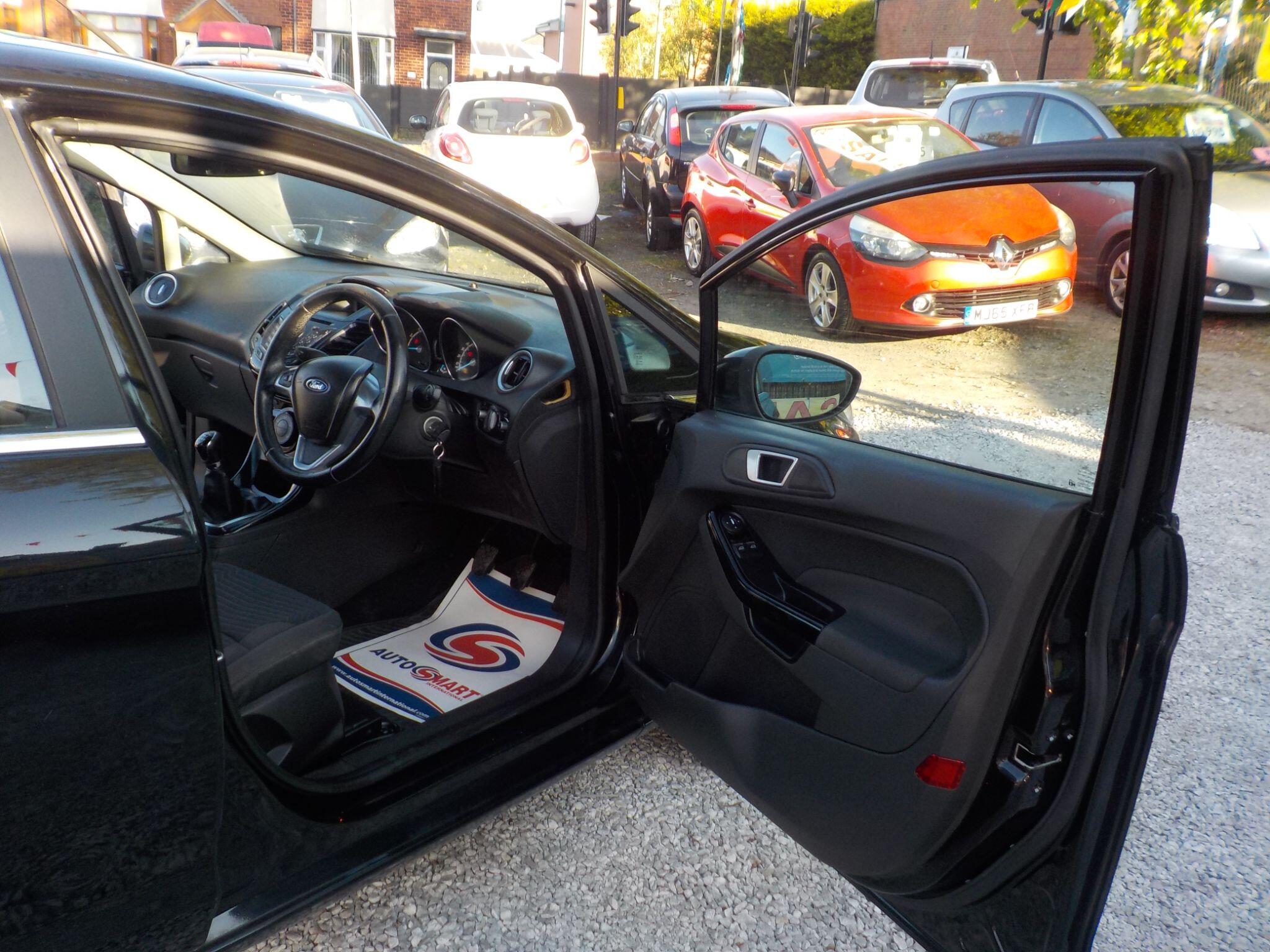 Ford Fiesta 1.25 Zetec 5dr