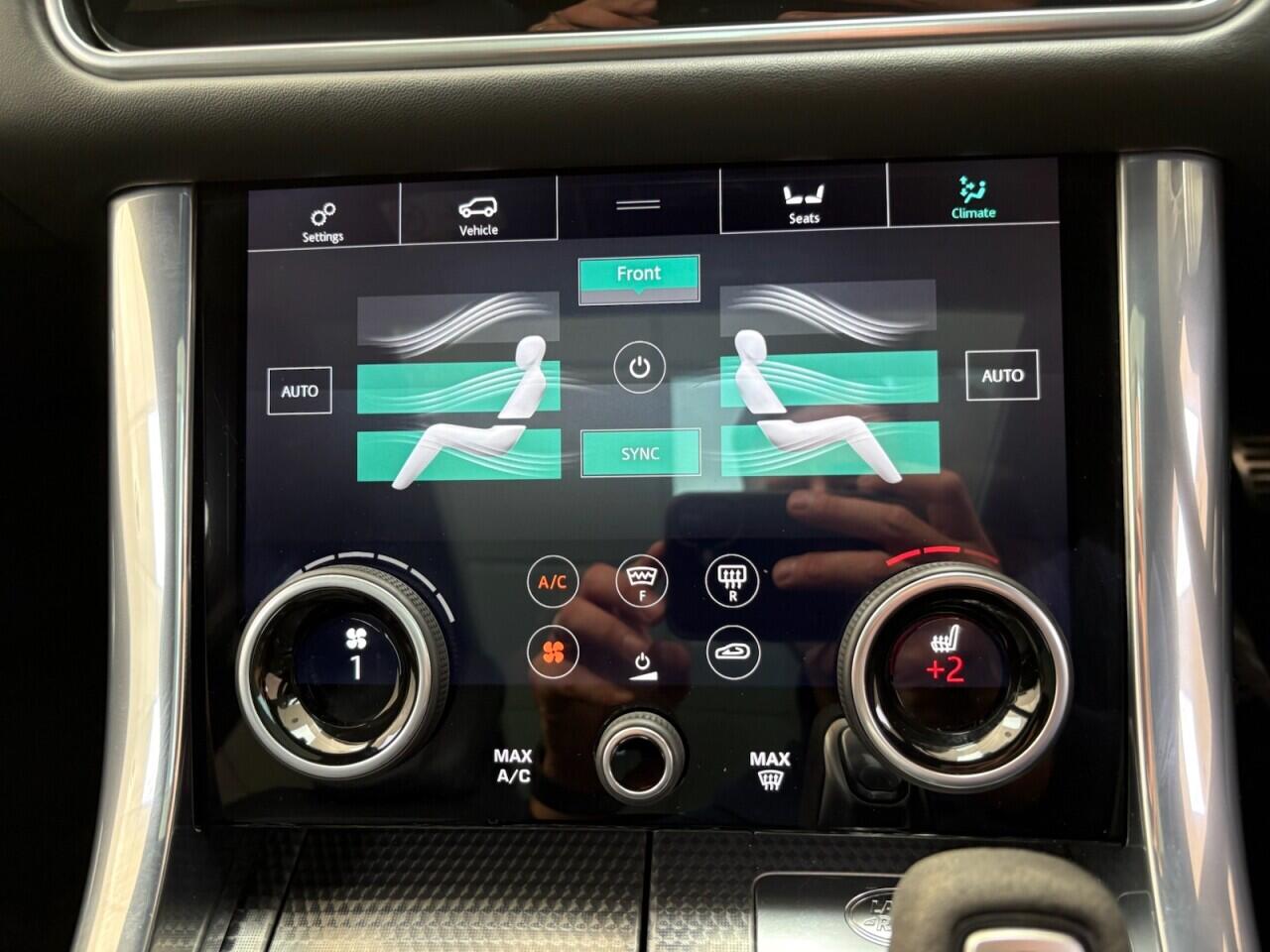 Land Rover Range Rover Sport view 34