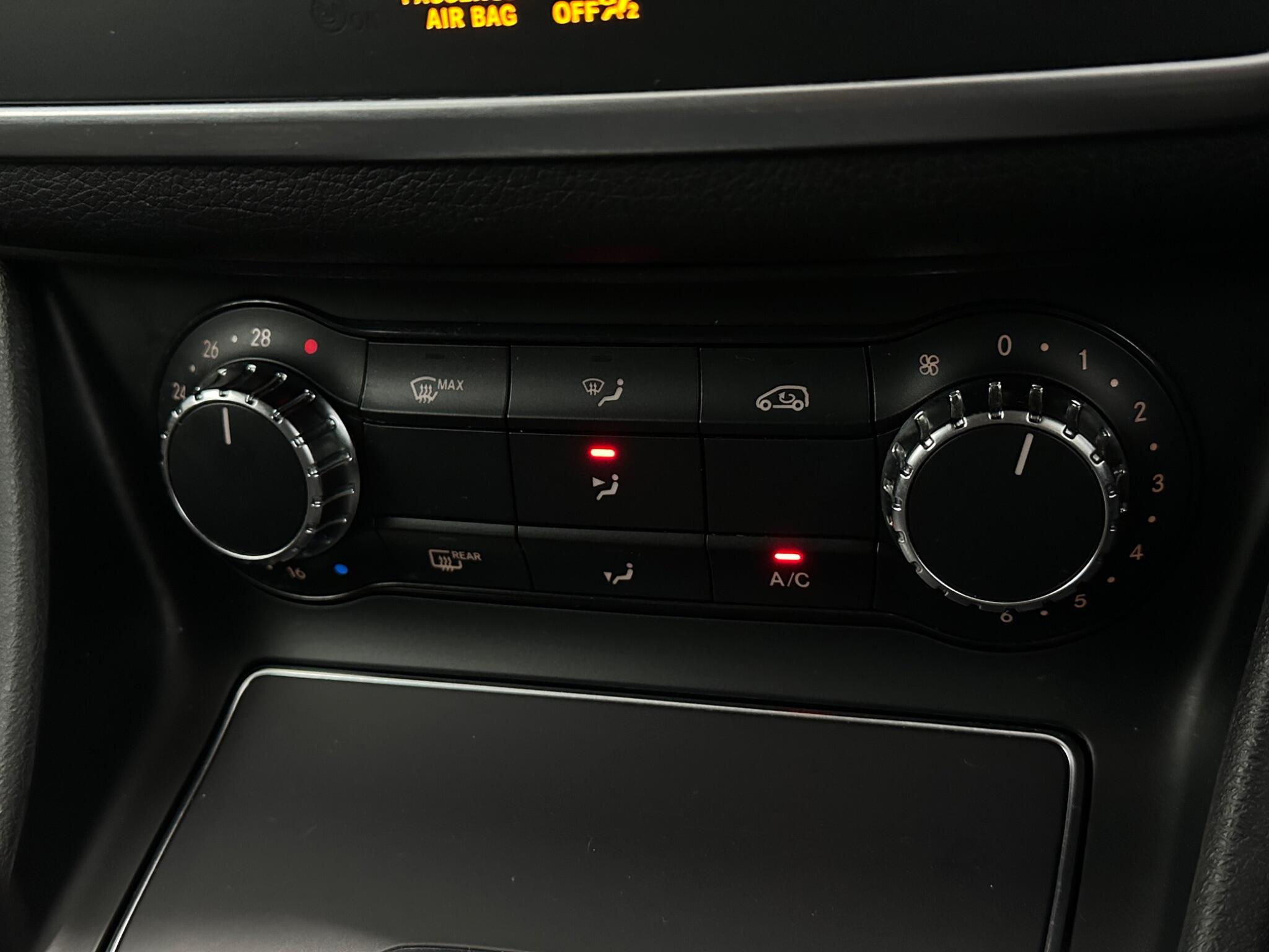 Mercedes-Benz Gla view 20