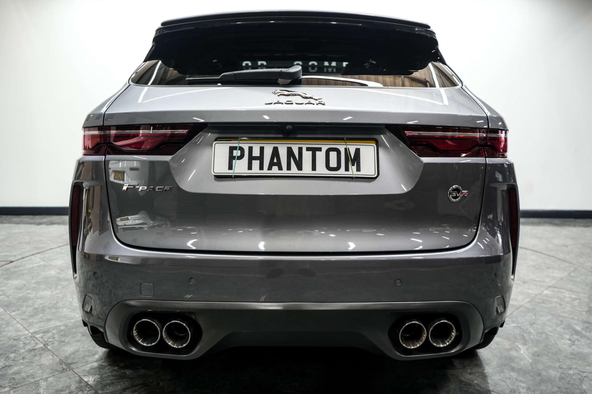Jaguar F-Pace view 12