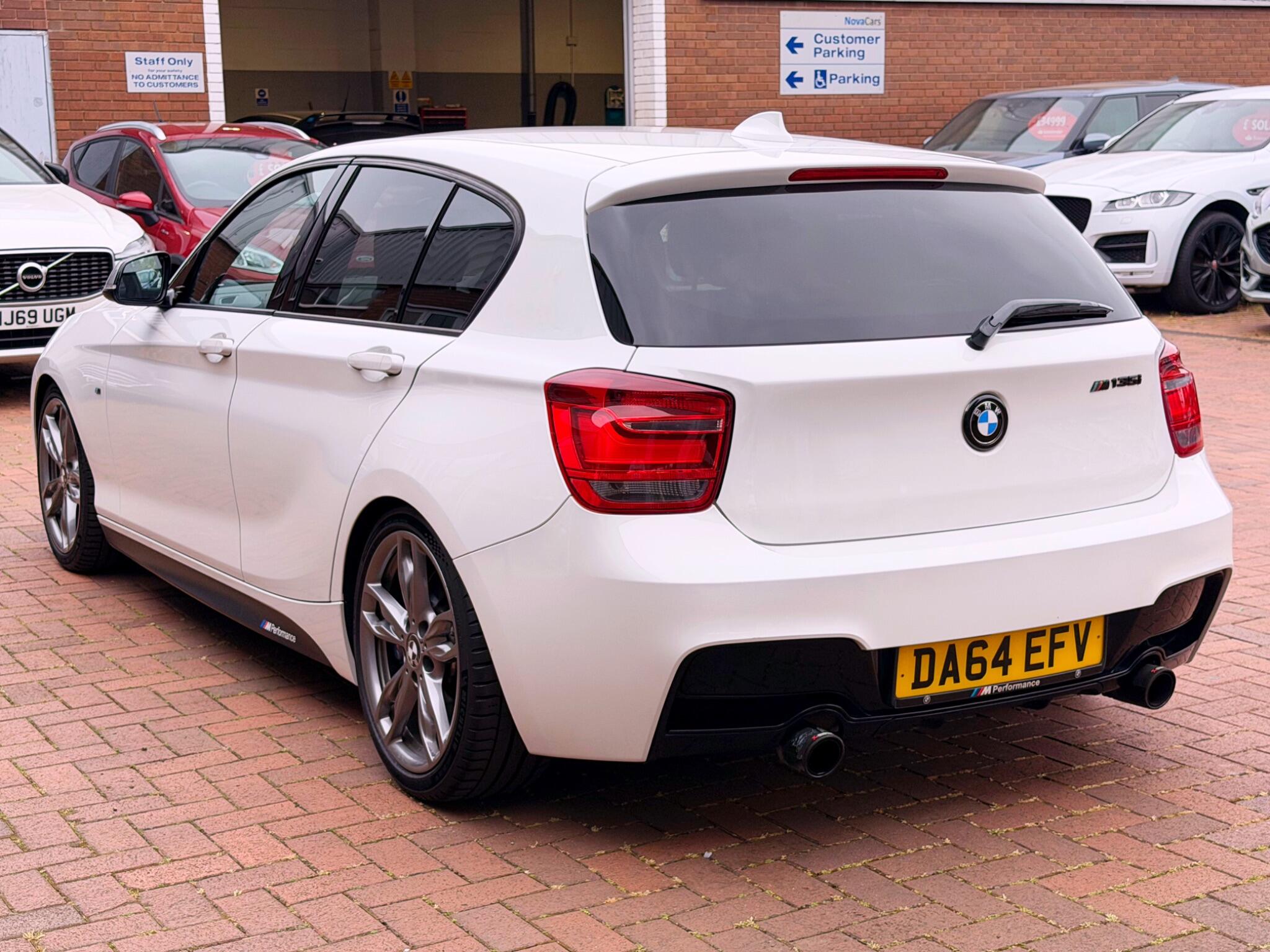 BMW 1 Series view 22