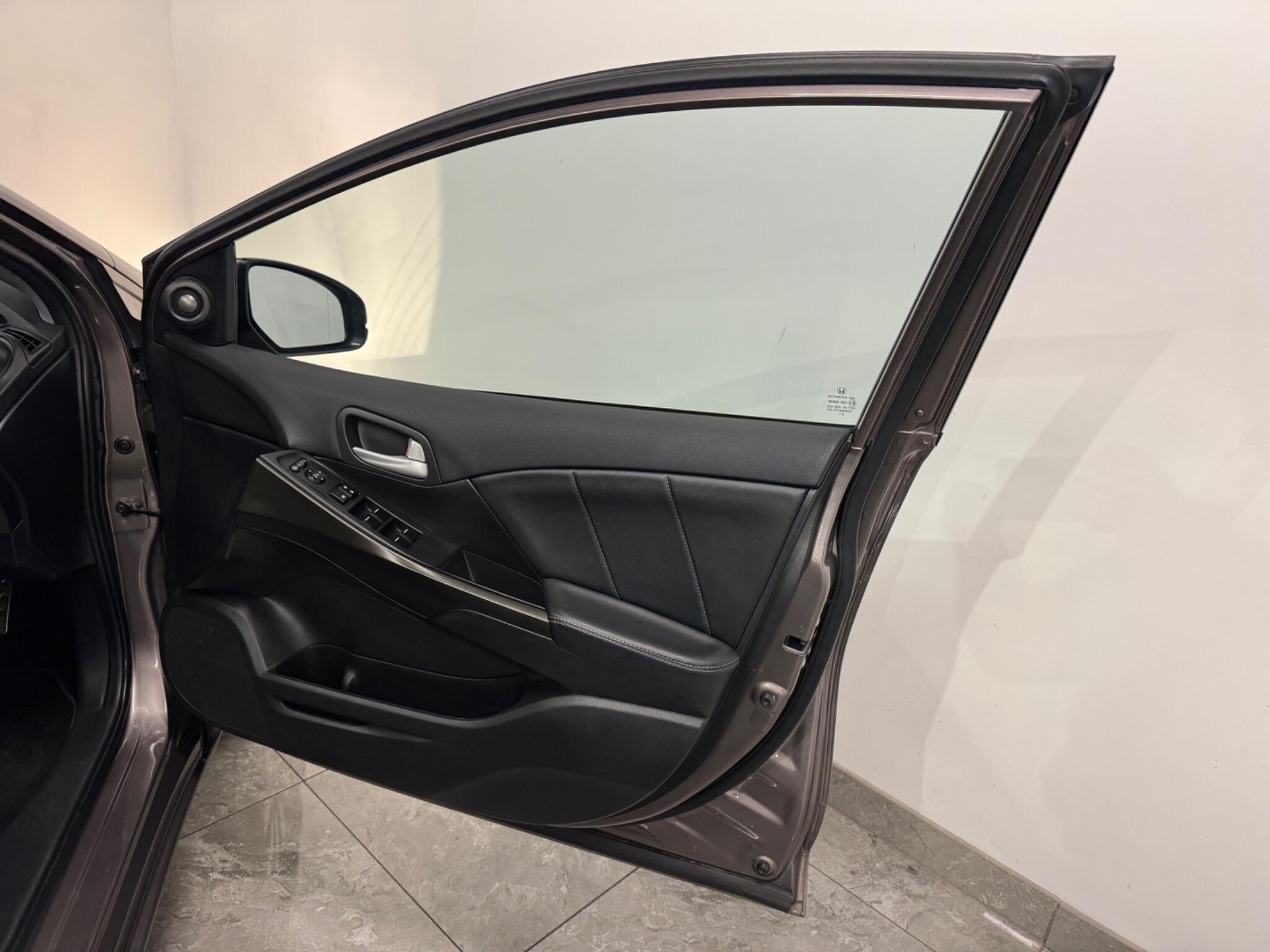 Honda Civic view 12