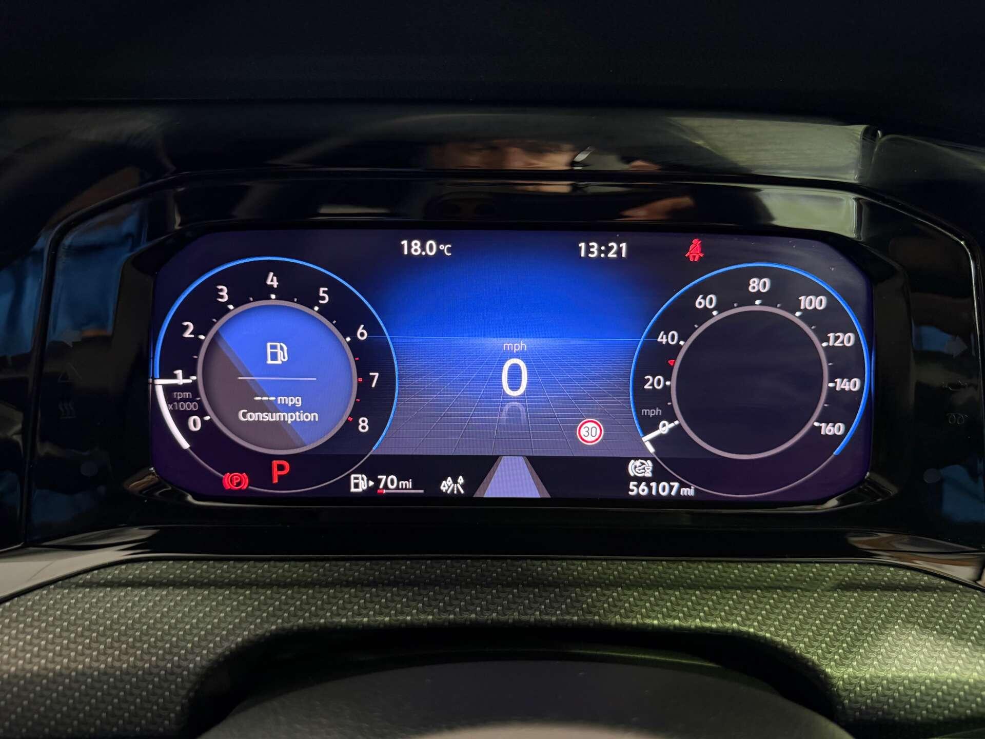 Volkswagen Golf view 34