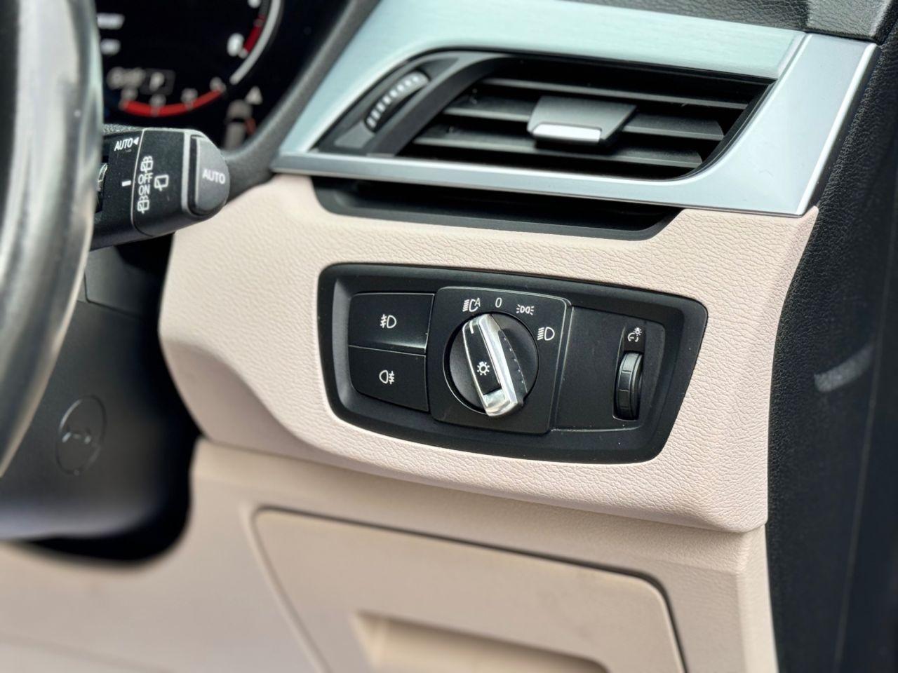 BMW X1 view 11