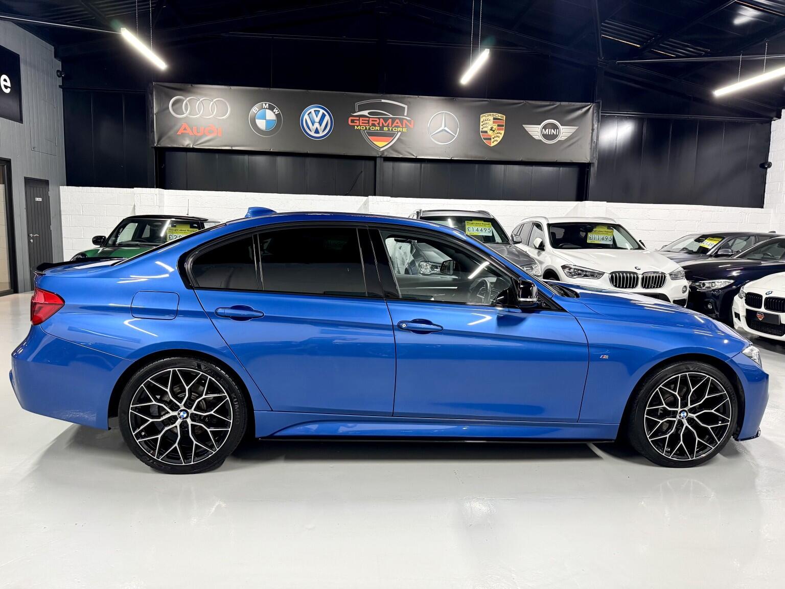 BMW 3 Series view 28