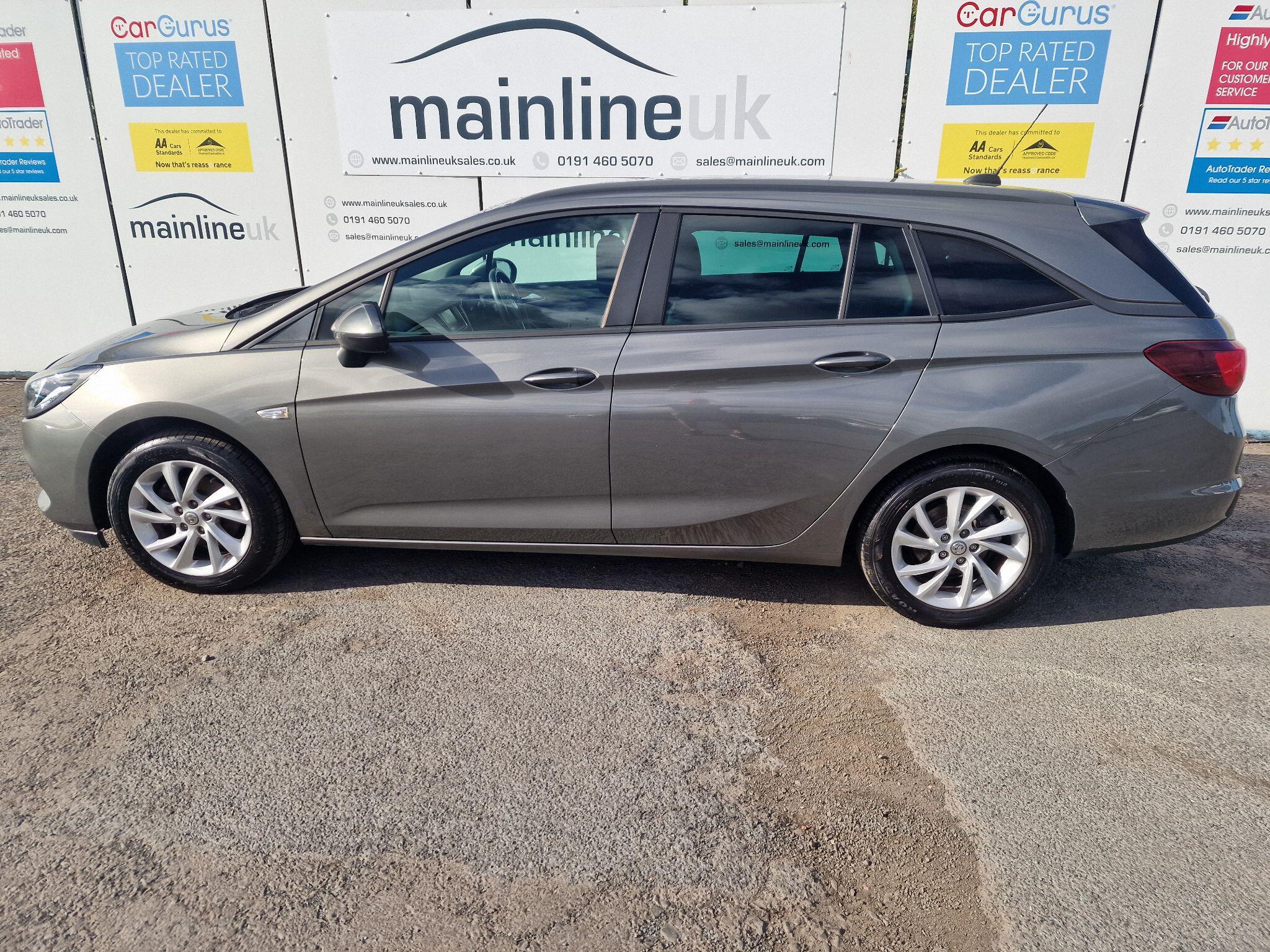 Vauxhall Astra view 14