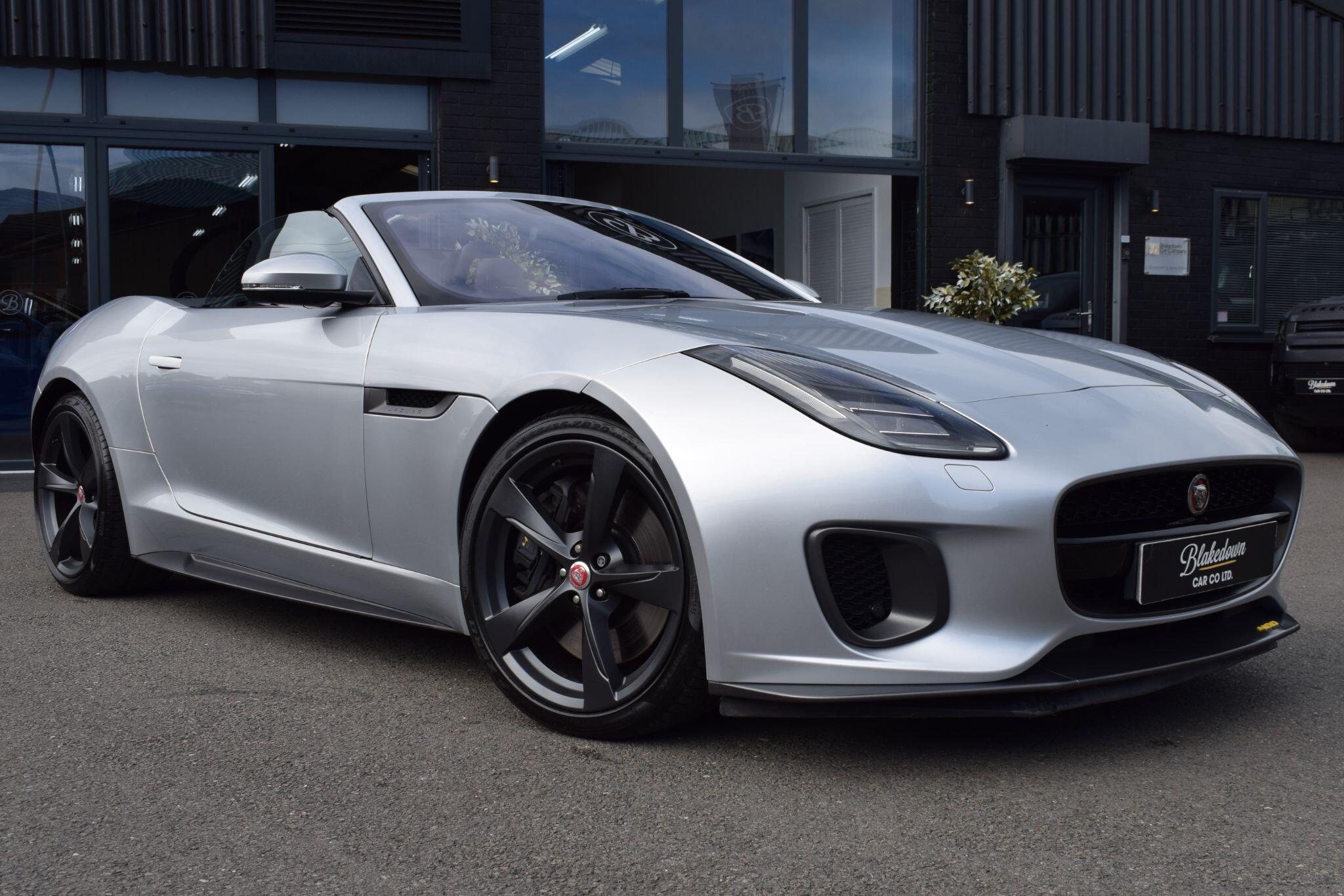 Jaguar F-Type view 3