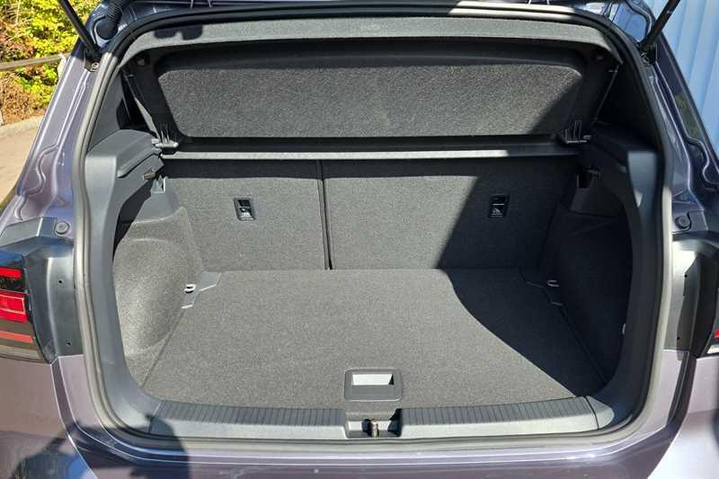 Volkswagen T-Cross view 24