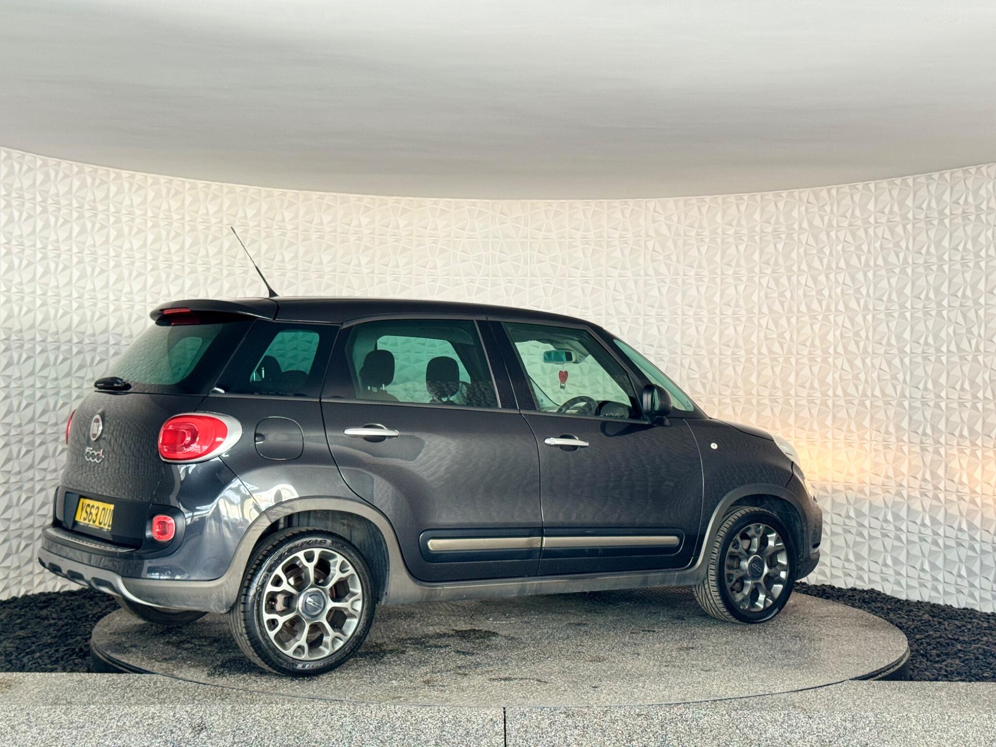 Fiat 500l view 10