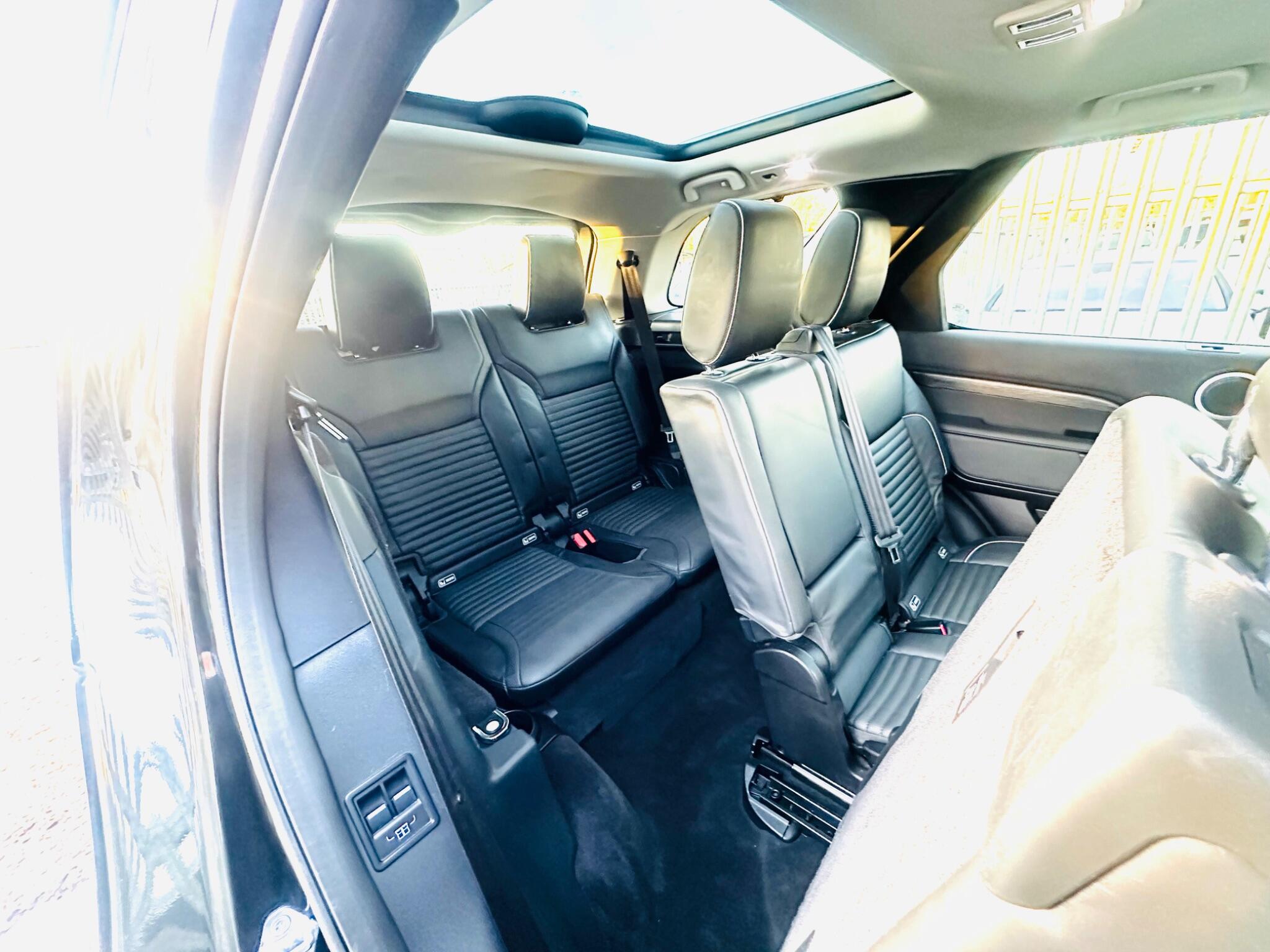 Land Rover Discovery view 73
