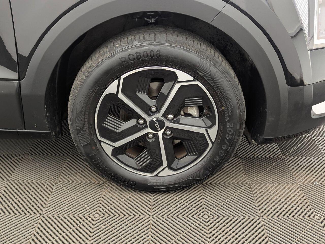 Kia Niro view 49