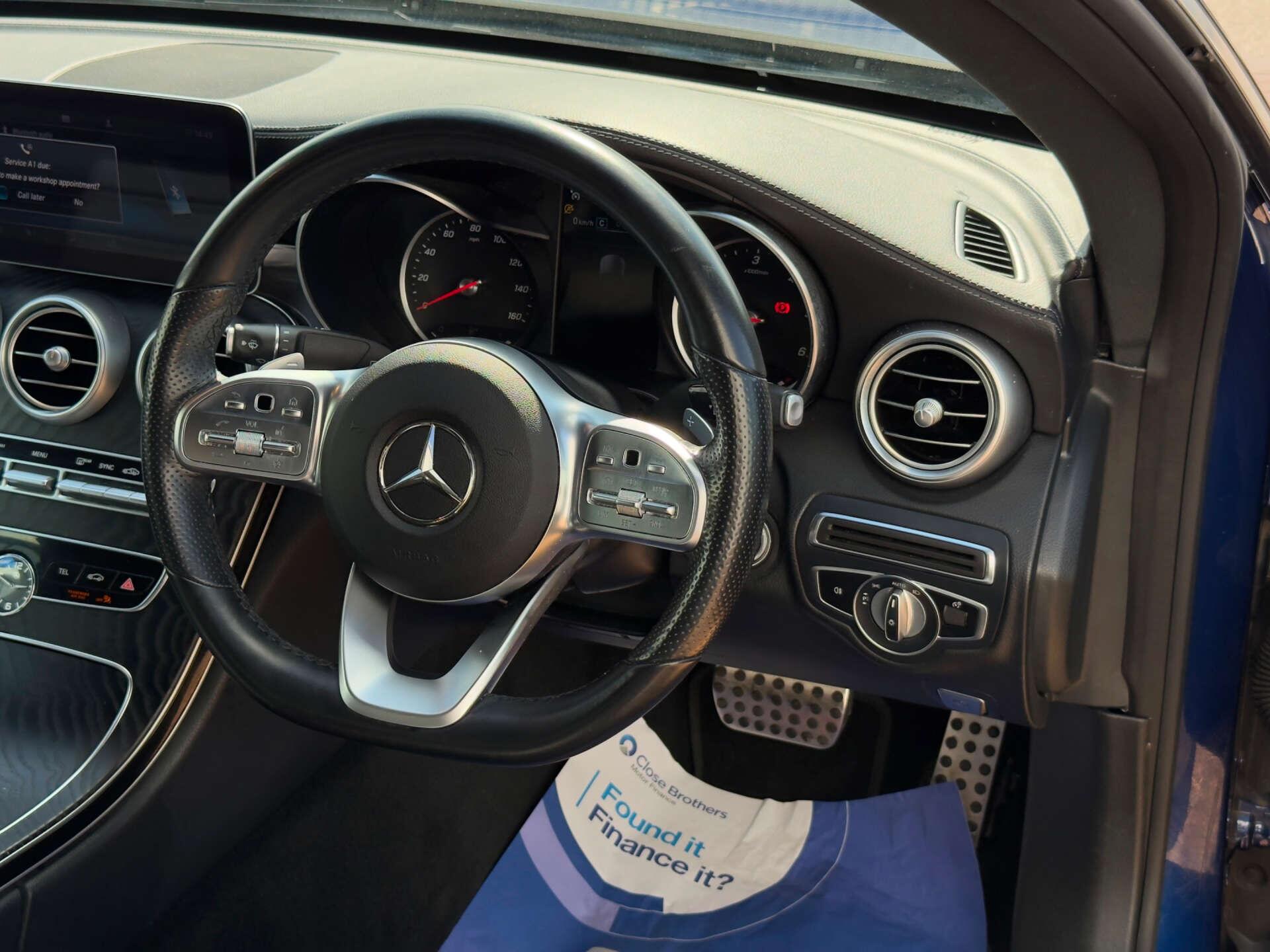 Mercedes-Benz C Class view 39