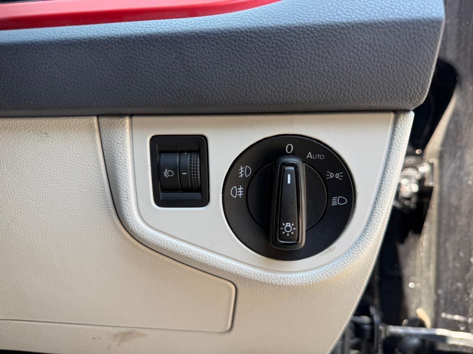 Volkswagen Polo view 44