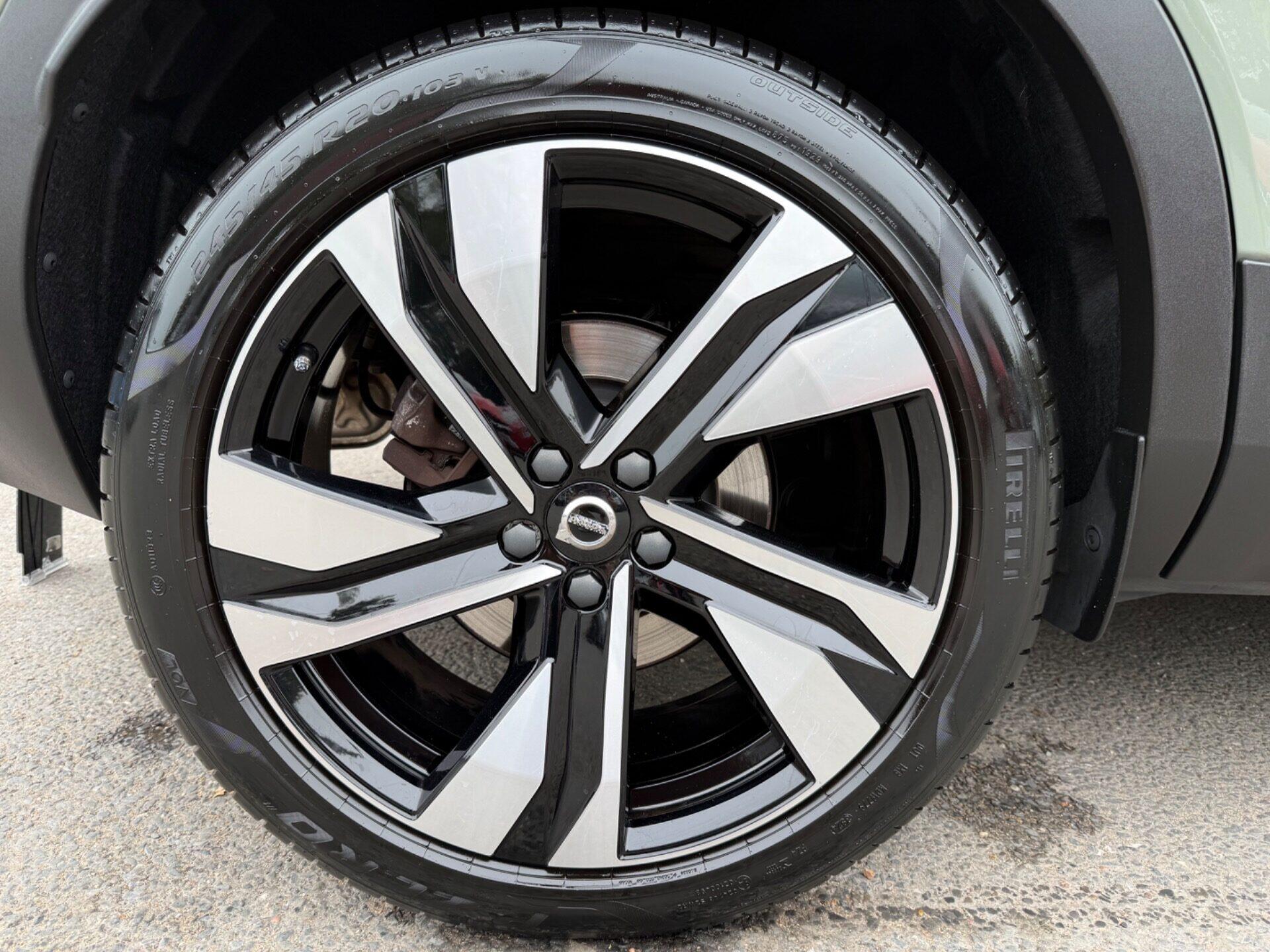Volvo XC40 view 69