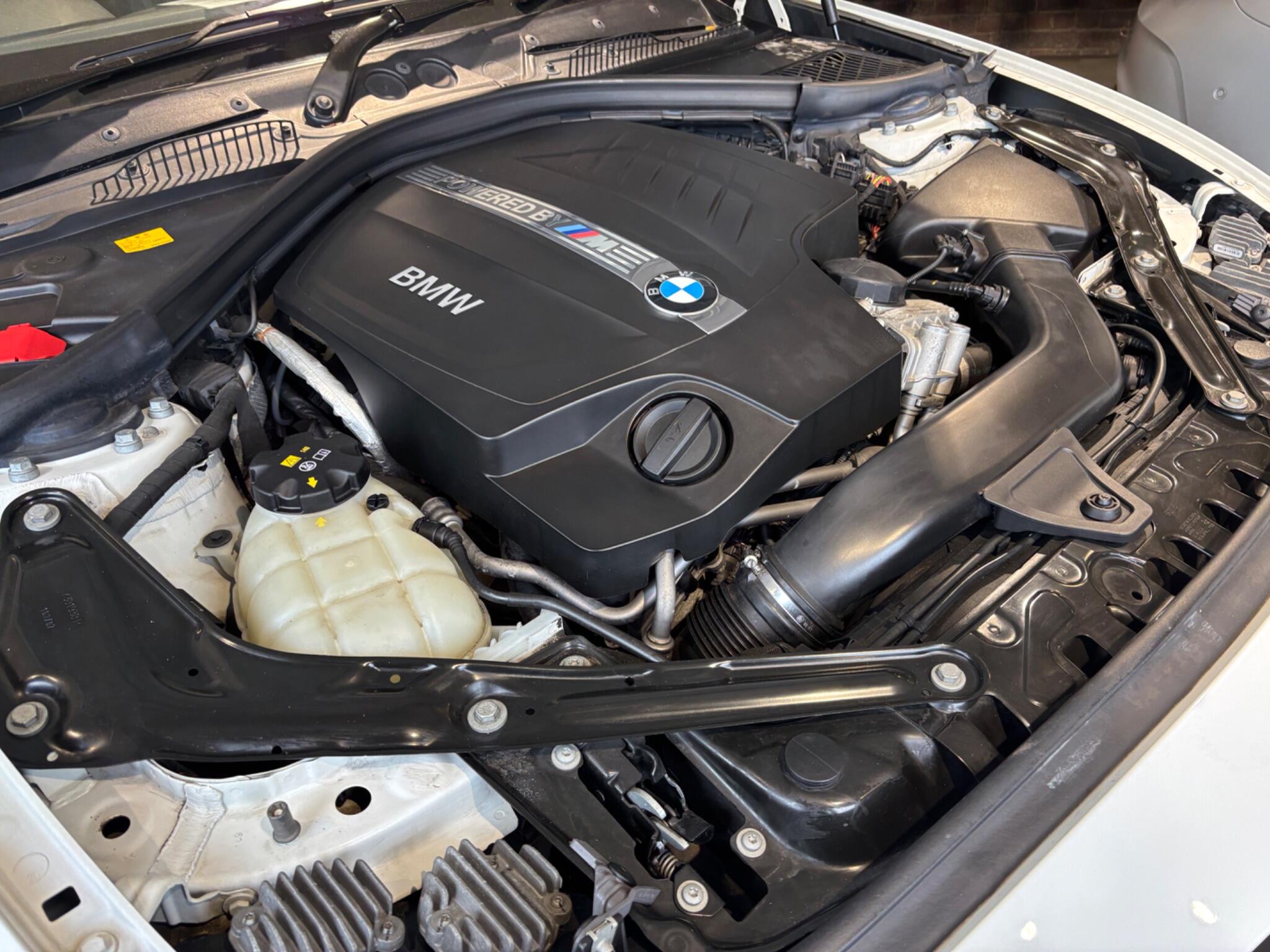 BMW M2 view 87