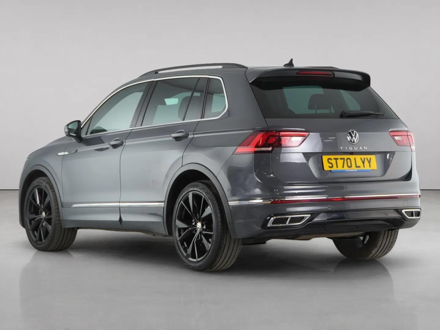 Volkswagen Tiguan view 6