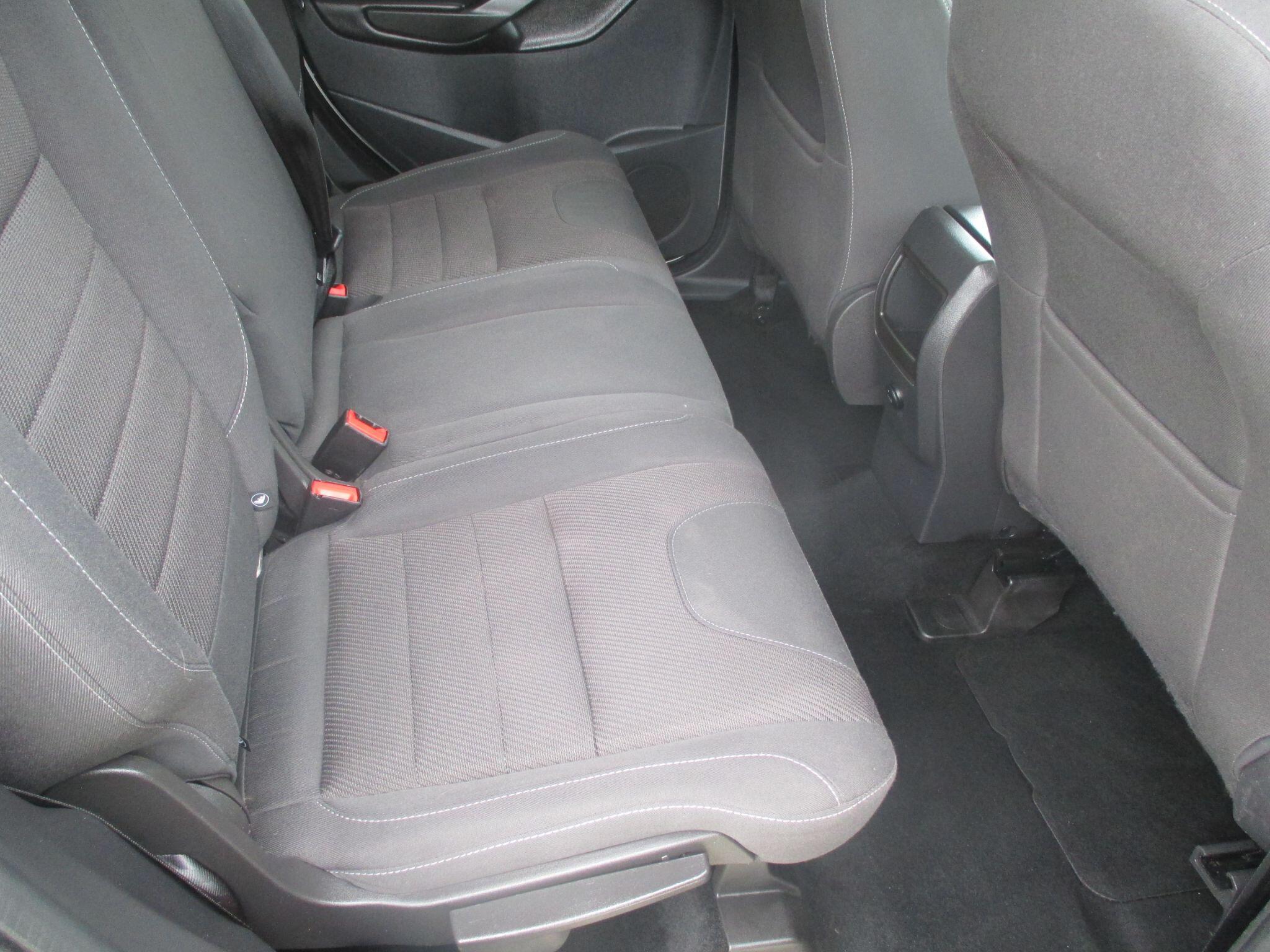 Ford Kuga view 29