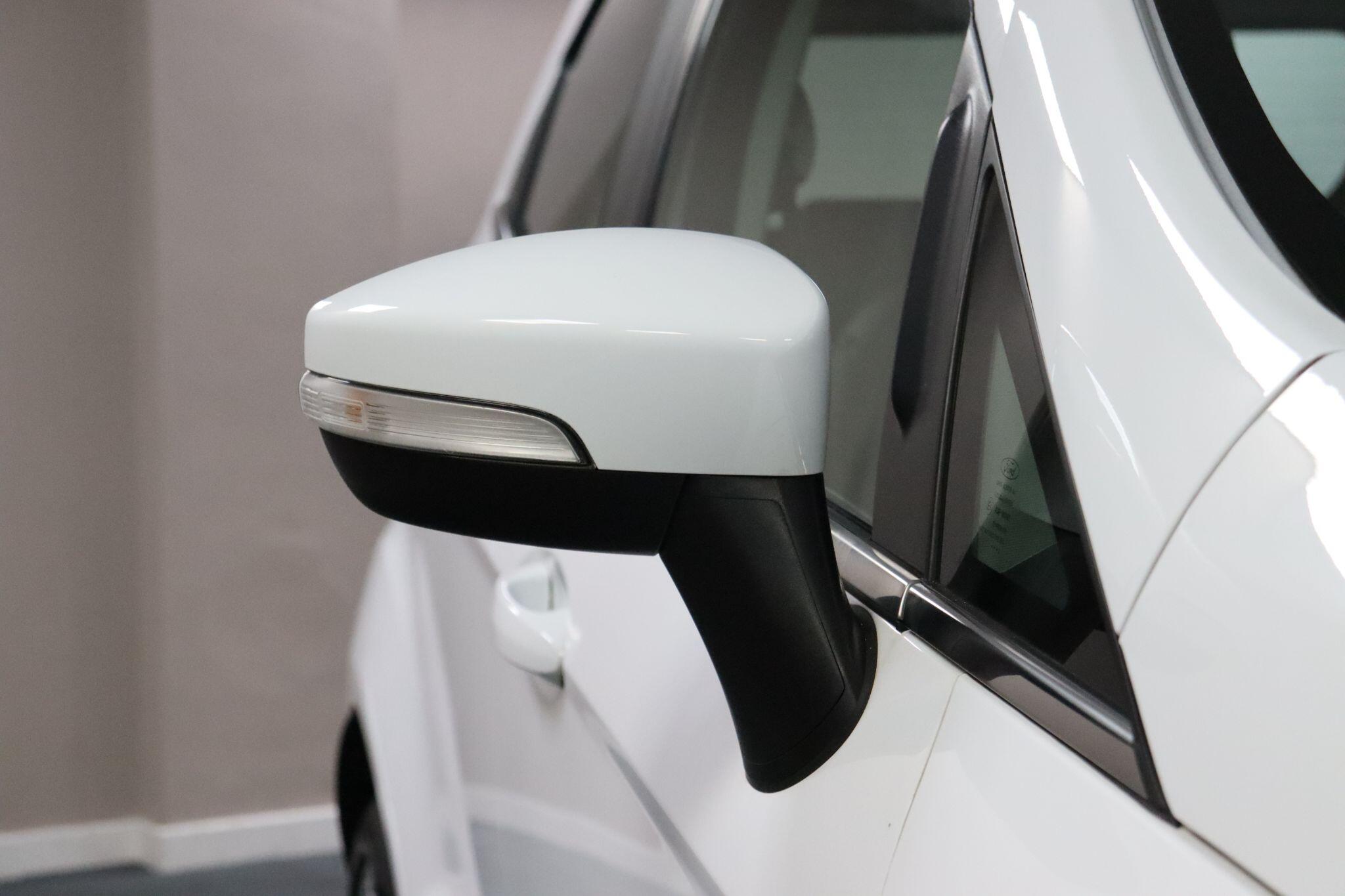 Ford Ecosport view 33