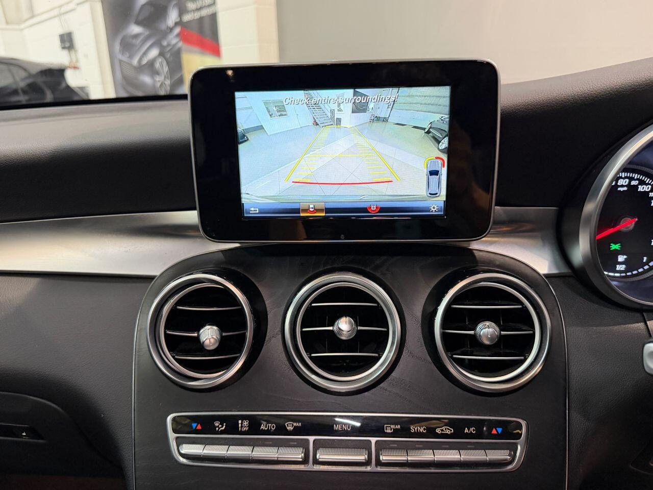 Mercedes-Benz GLC view 19