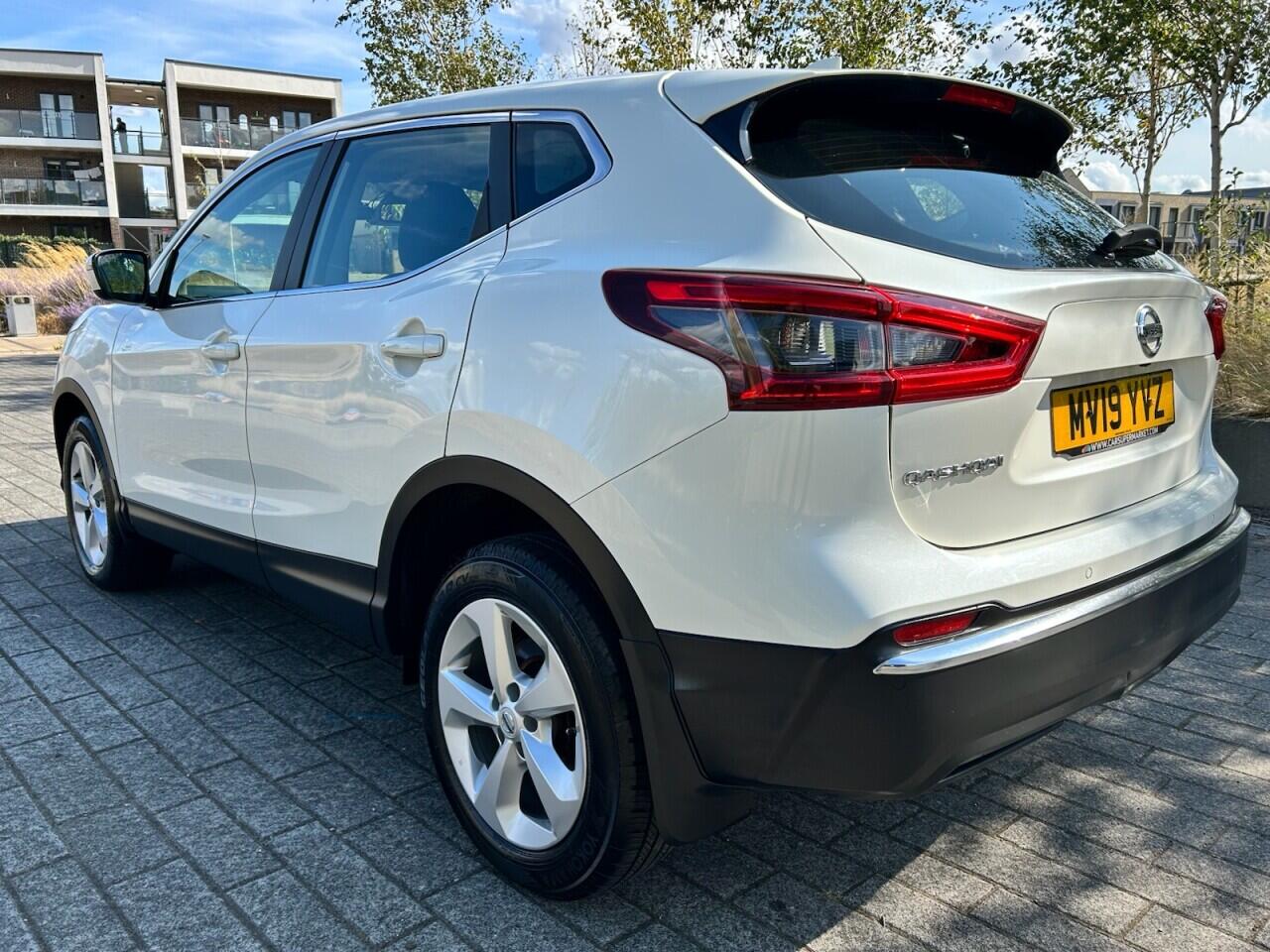 Nissan Qashqai view 10