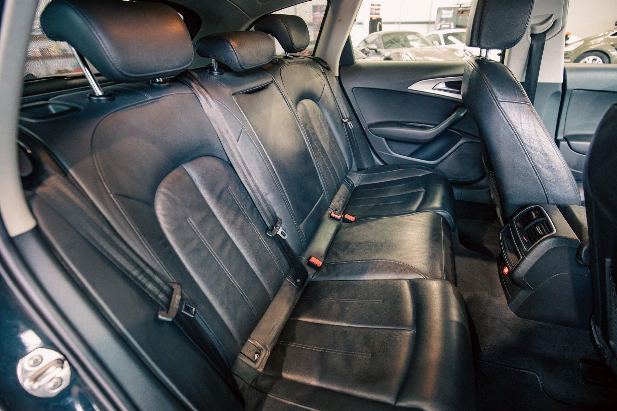 Audi A6 view 10