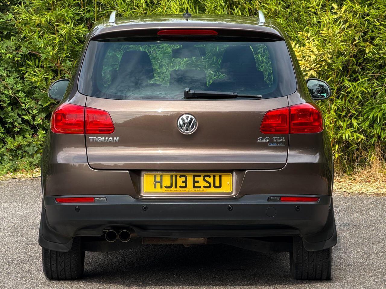Volkswagen Tiguan view 6