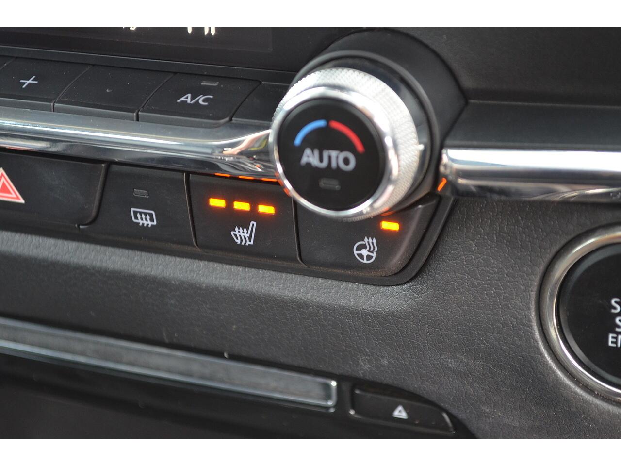 Mazda CX-30 view 19