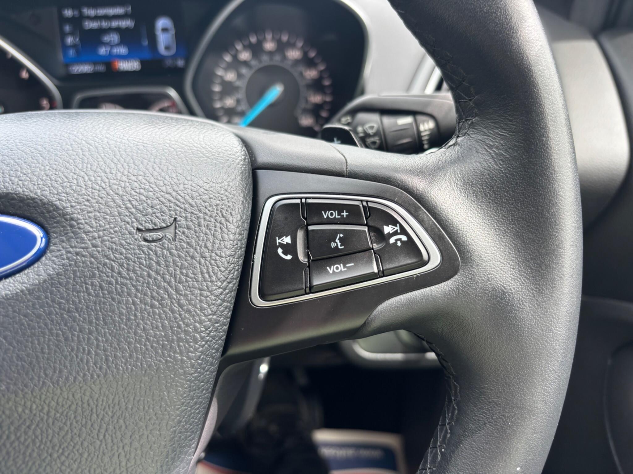 Ford Kuga view 19