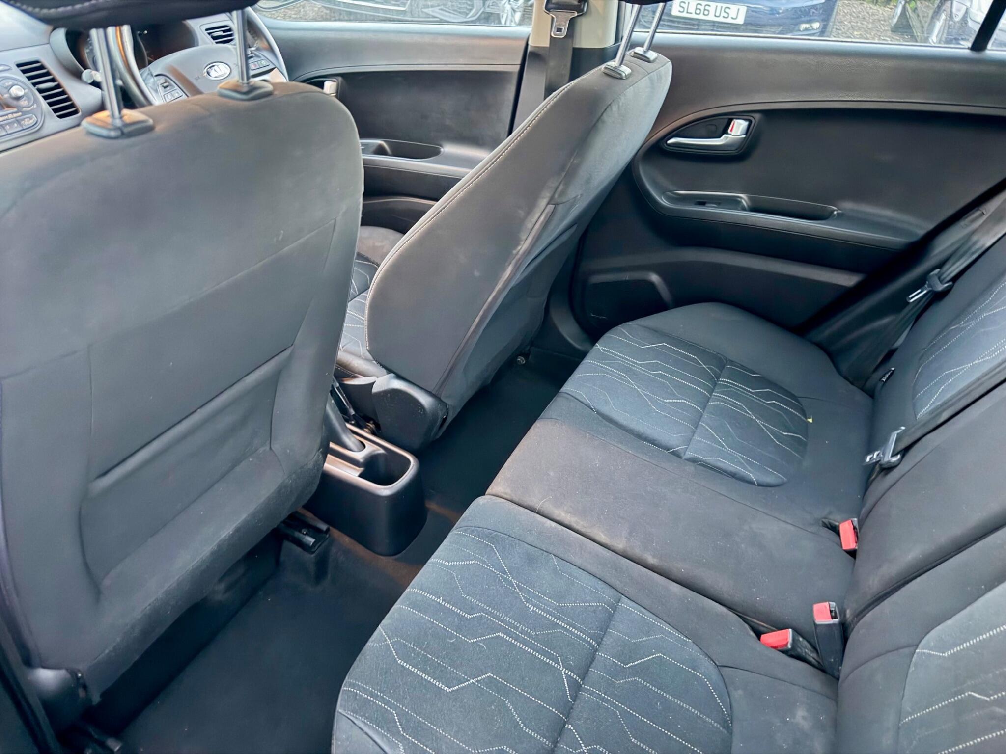 Kia Picanto view 32