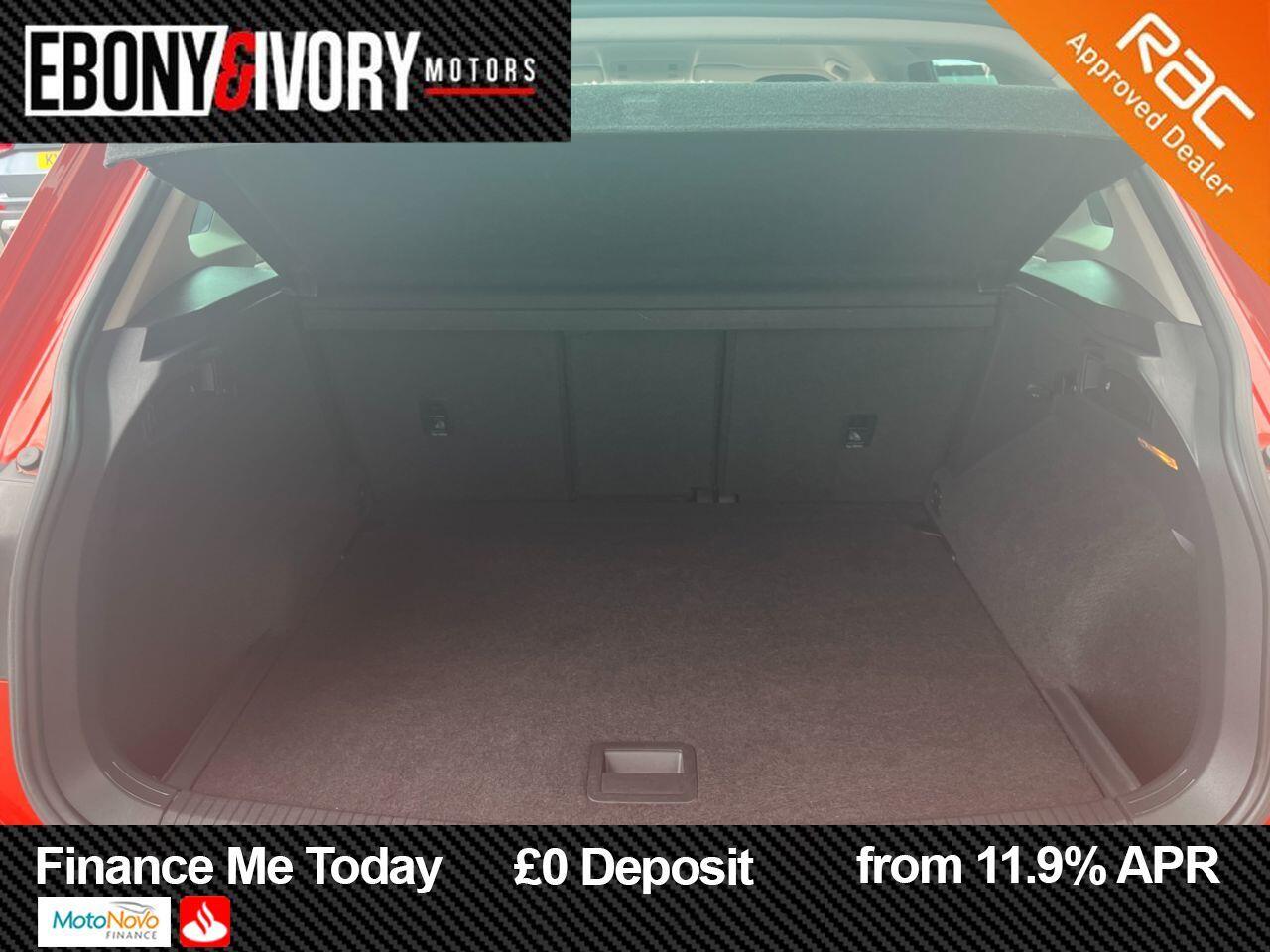 Volkswagen Tiguan view 9