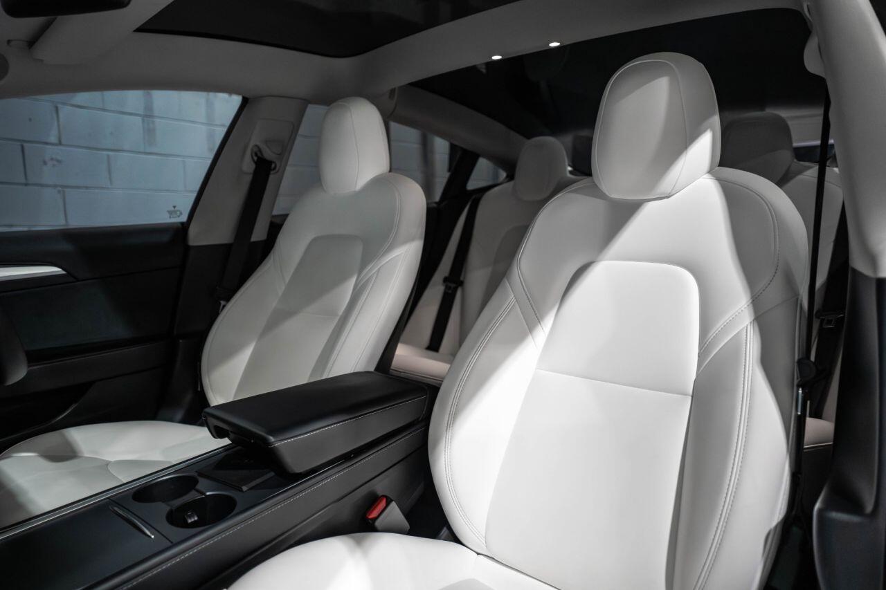 Tesla Model 3 view 15