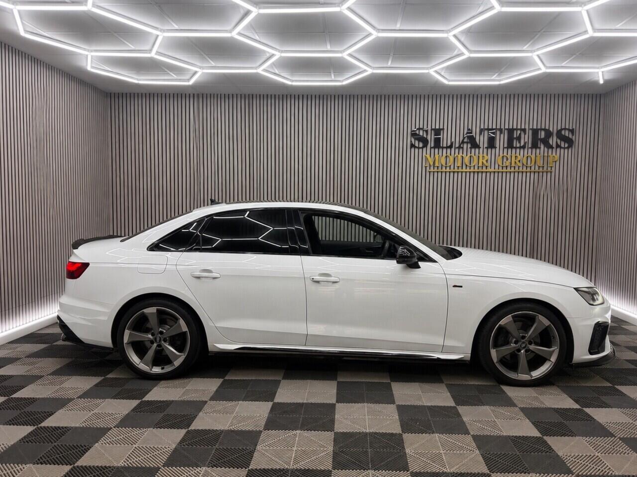 Audi A4 view 29