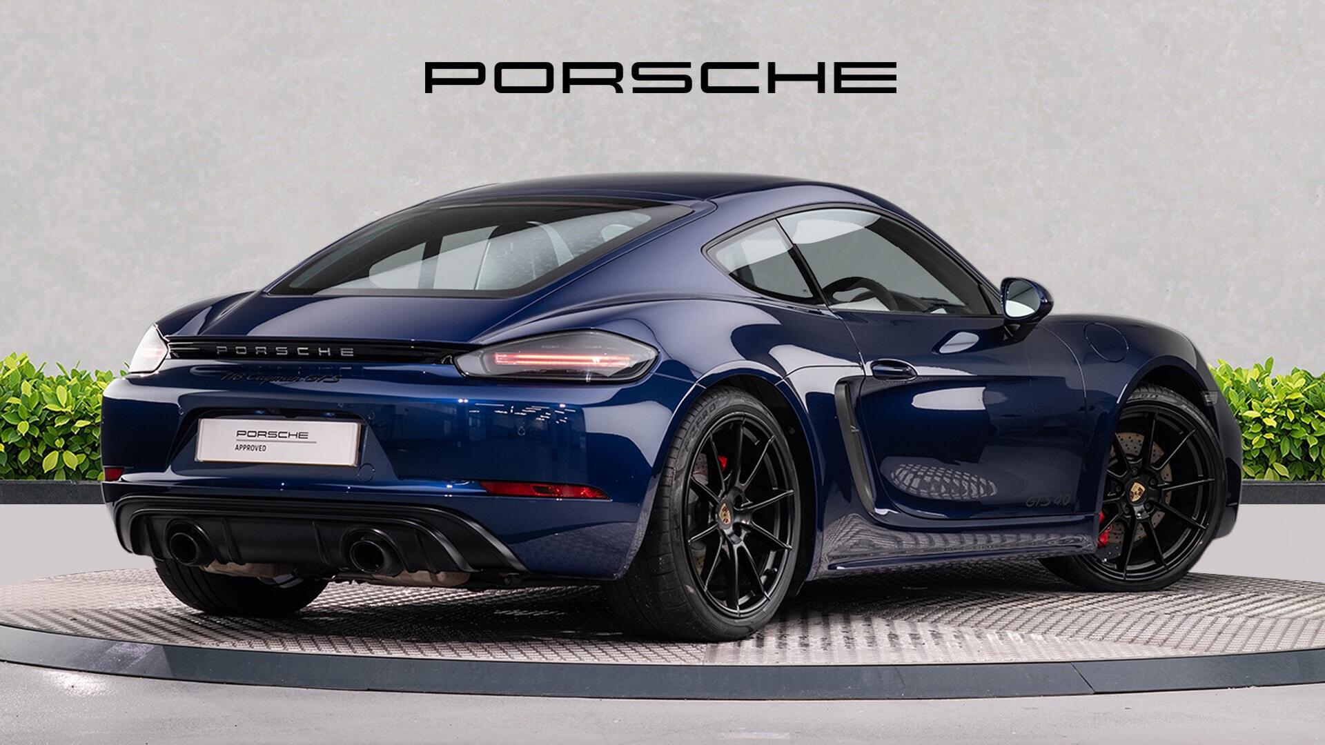 Porsche Cayman view 7