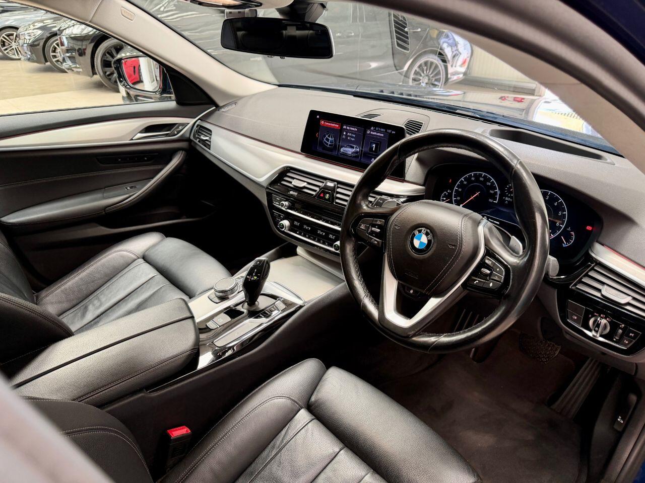 BMW 5 Series view 3
