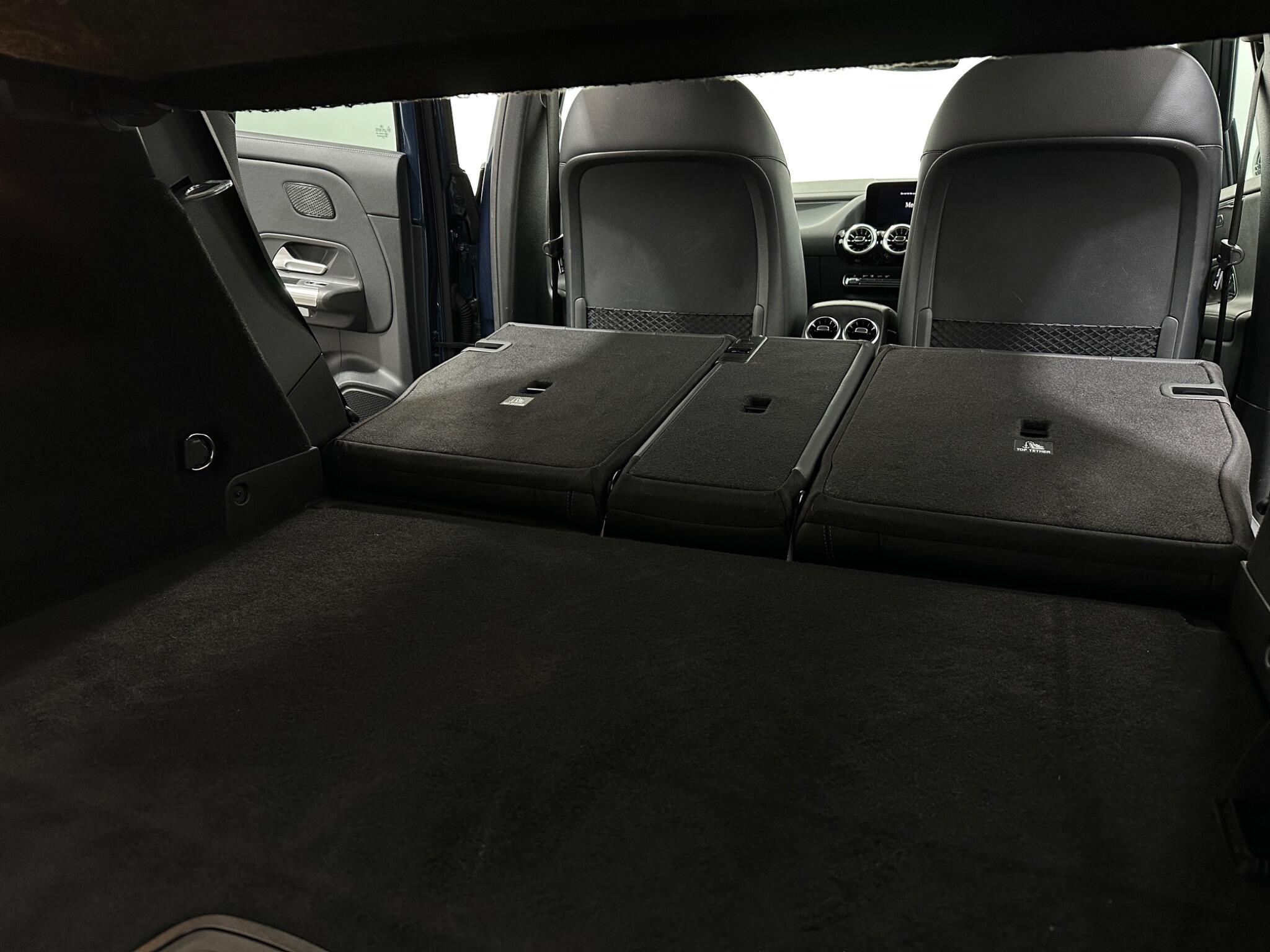 Mercedes-Benz Gla view 47