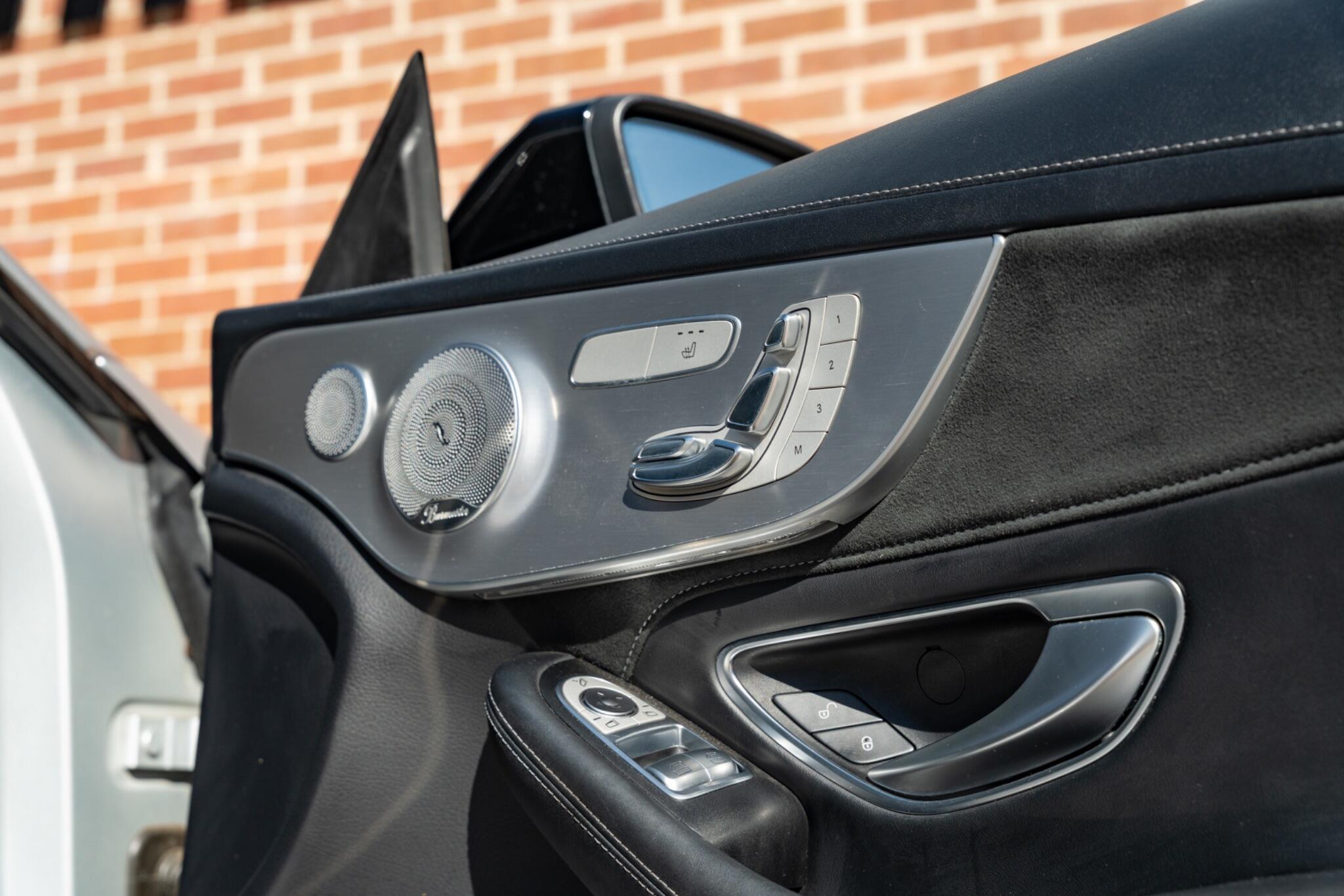Mercedes-Benz C-Class view 15