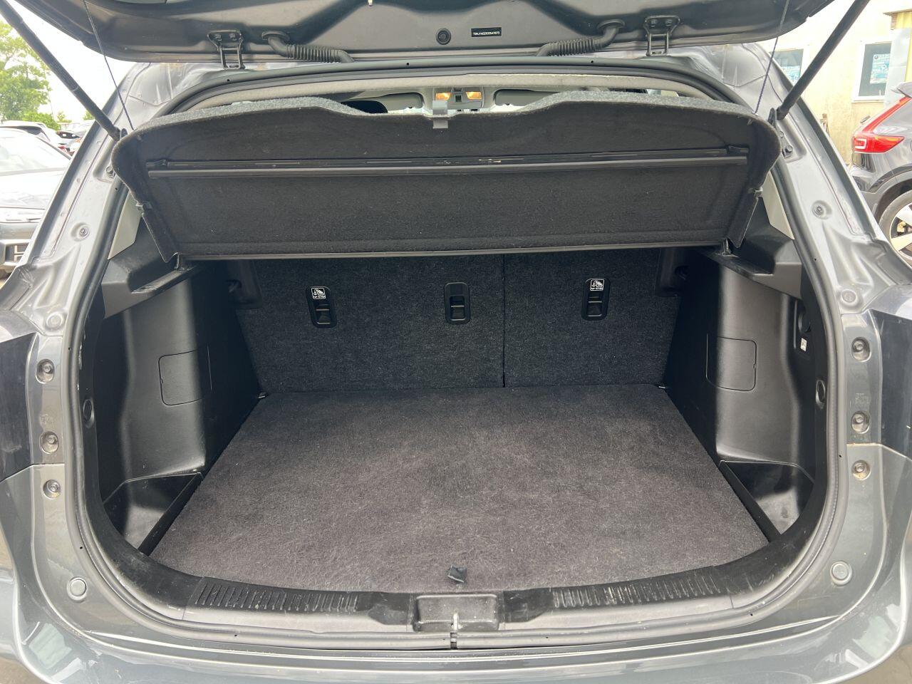 Suzuki SX4 S-Cross view 9