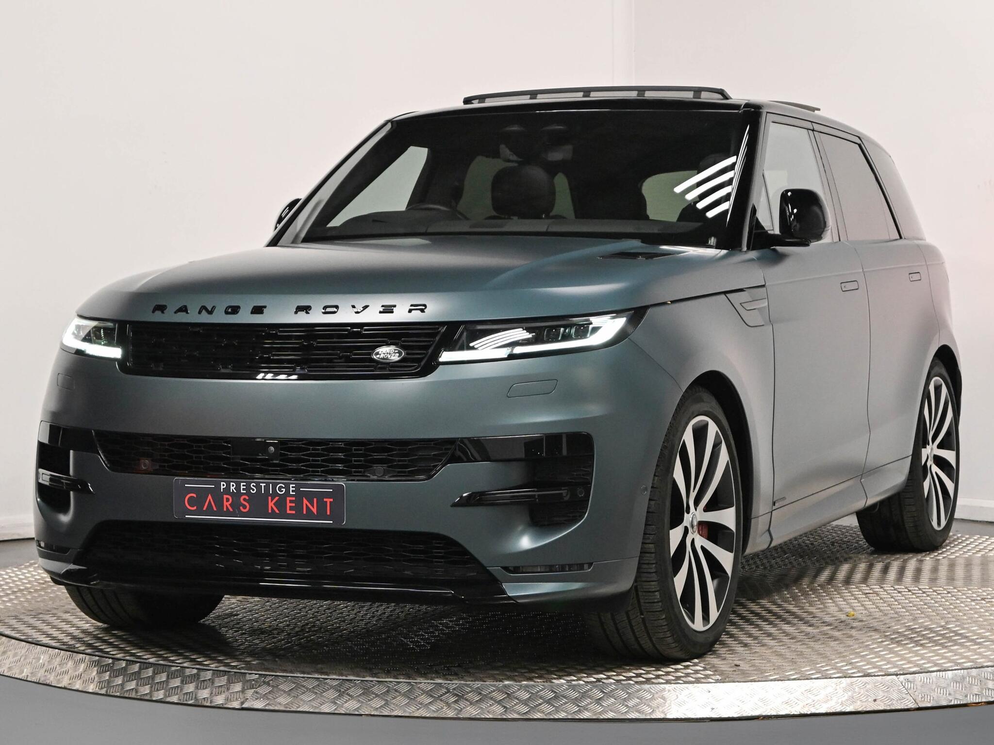 Land Rover Range Rover Sport view 6