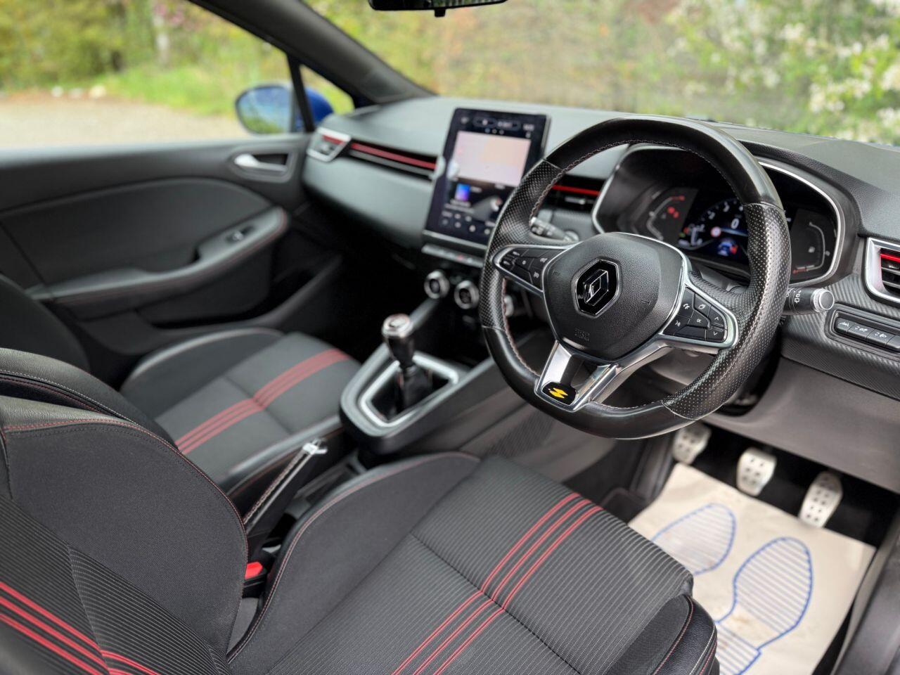 Renault Clio view 8
