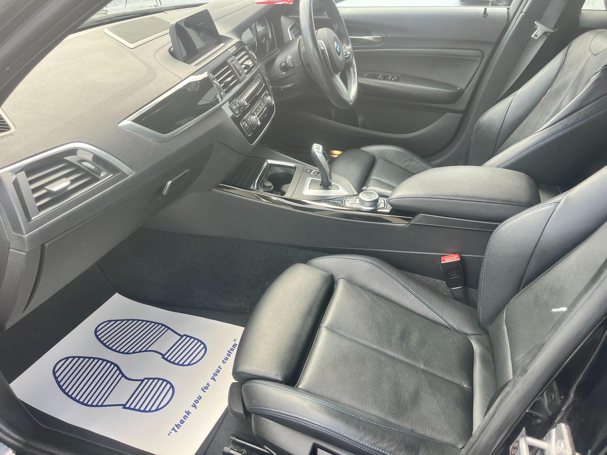 BMW 1 Series view 25