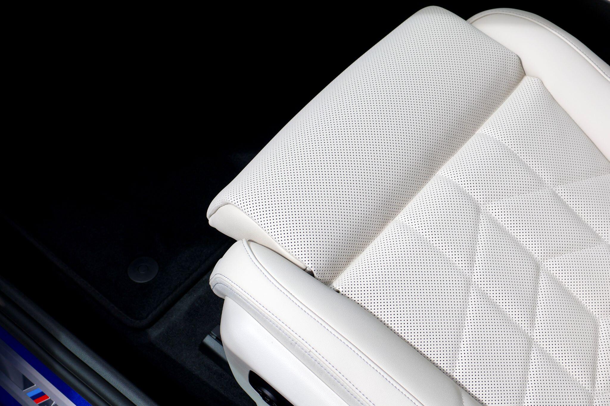BMW 5 Series view 27
