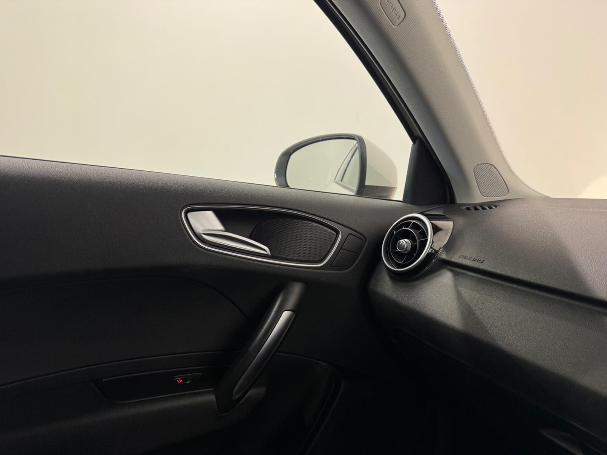 Audi A1 view 22